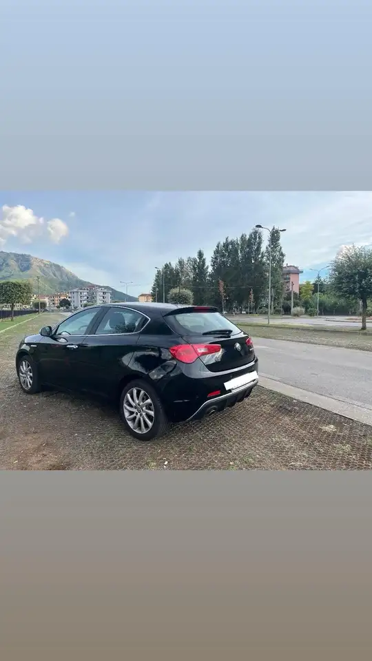 Alfa Romeo Giulietta 2.0 td L, foto 2