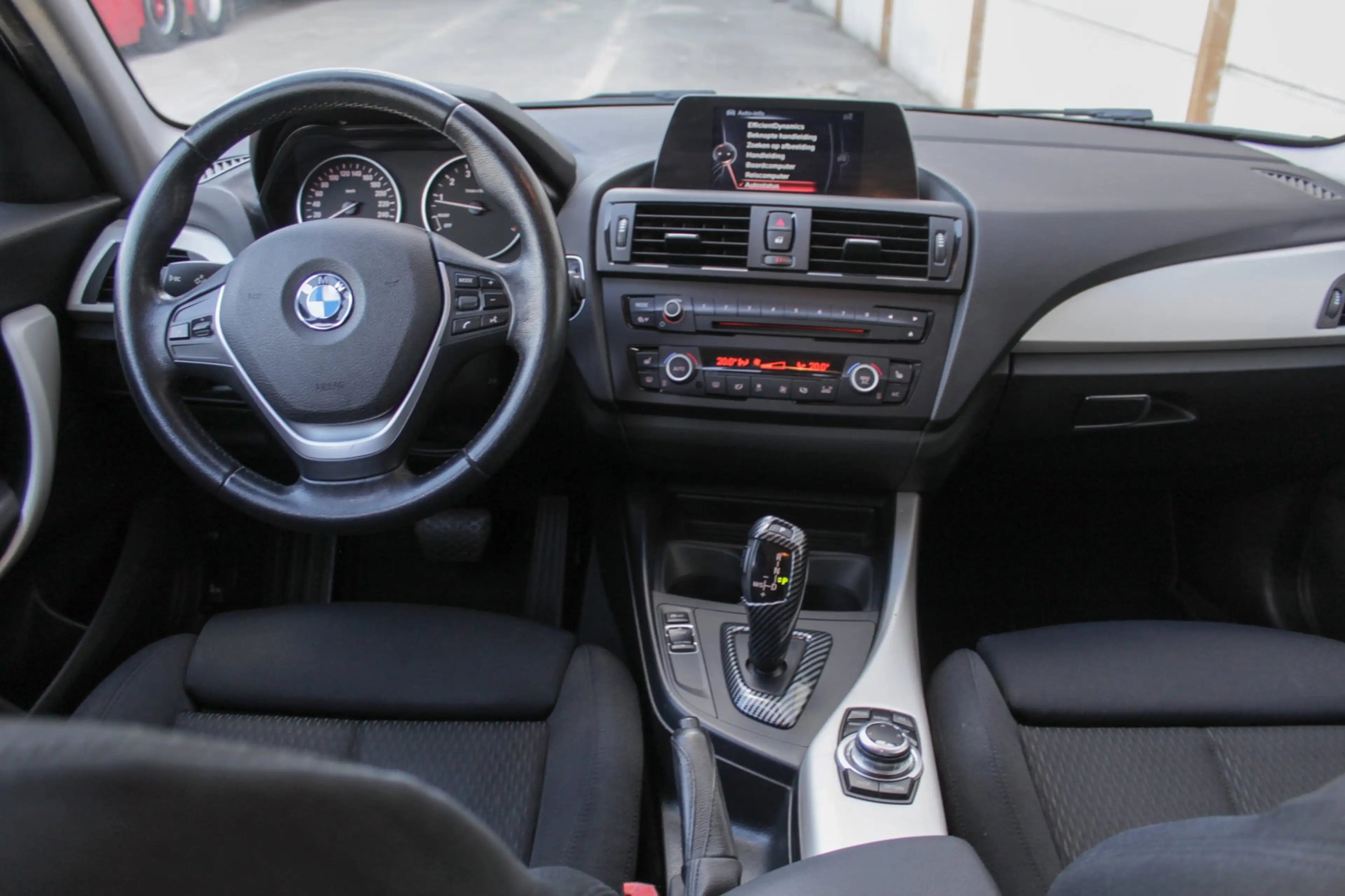 BMW 118 1-serie 118i High Executive - automaat - stoelverw — photo 8