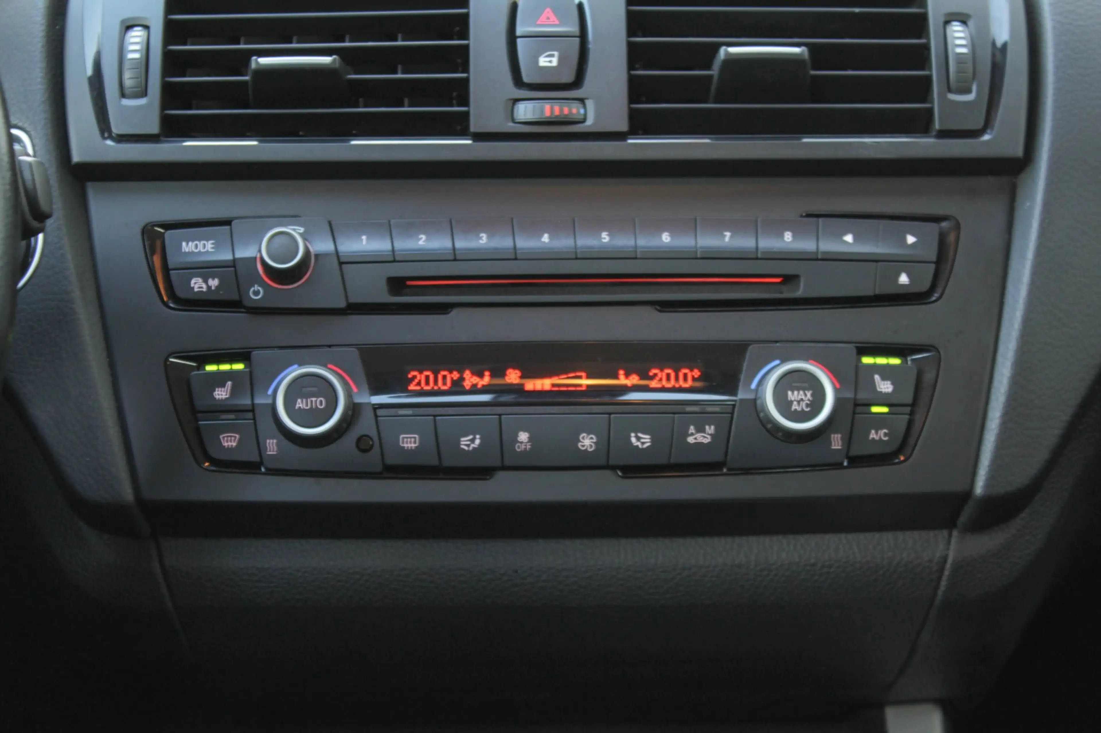 BMW 118 1-serie 118i High Executive - automaat - stoelverw — photo 12
