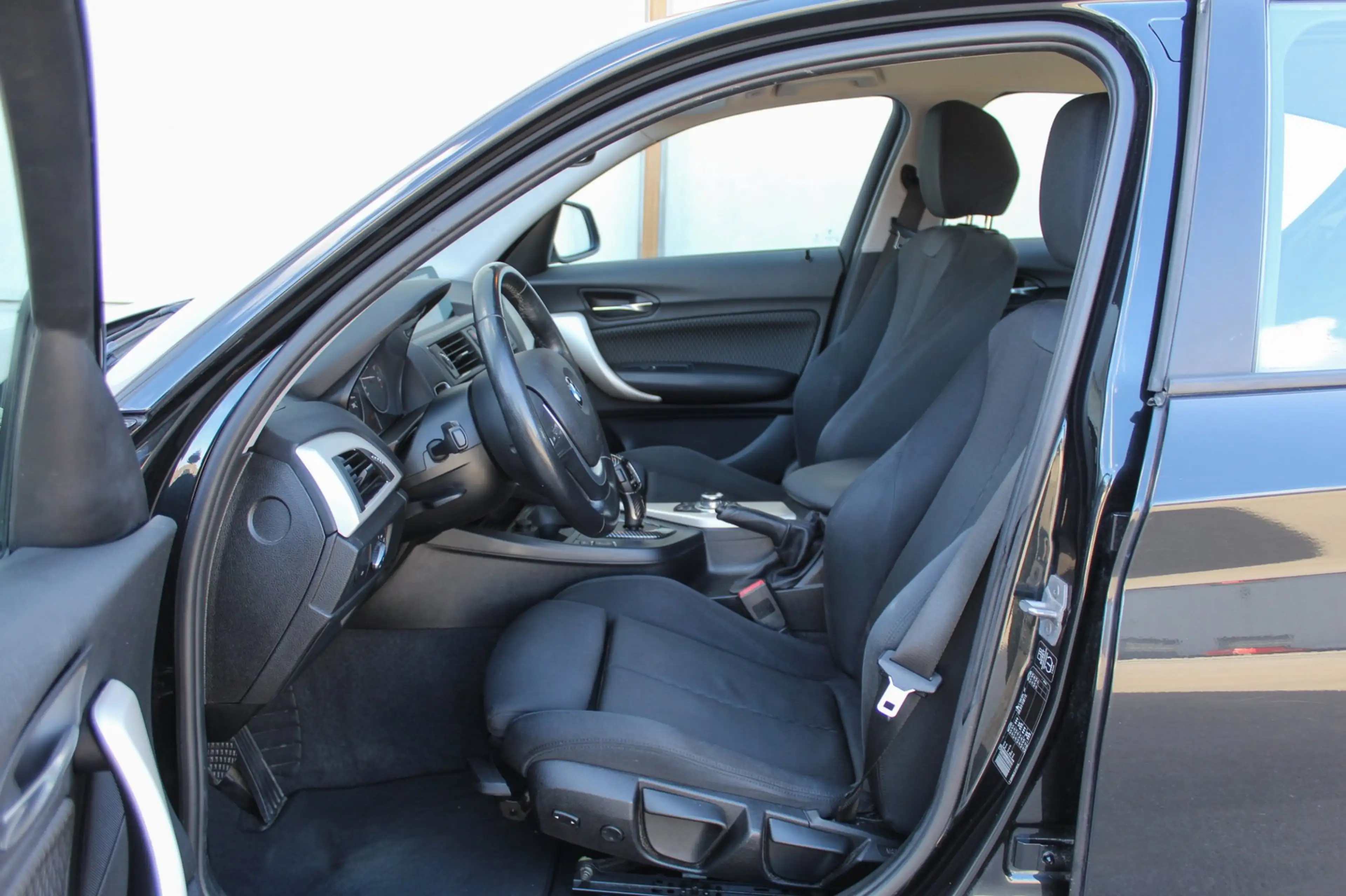 BMW 118 1-serie 118i High Executive - automaat - stoelverw — photo 5
