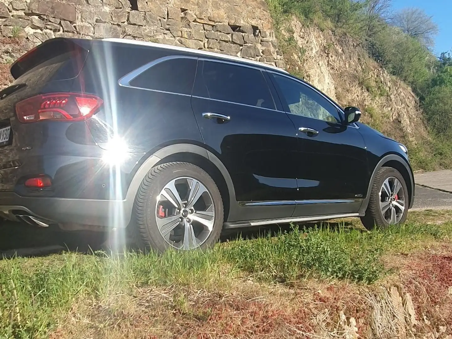 Kia Sorento 2.2 CRDi AWD Aut. GT Line -7 Sitze Schwarz - 2