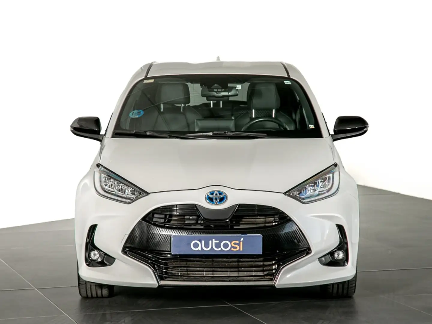 Toyota Yaris 1.5 VVT-I HYBRID STYLE PLUS 5P Blanco - 2