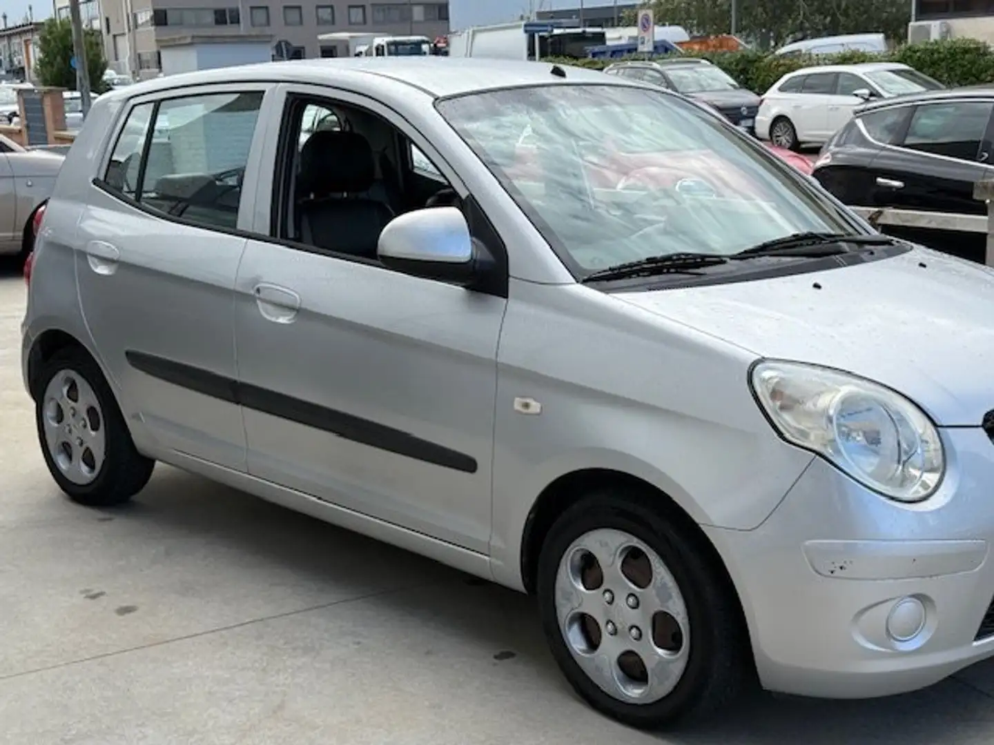 Kia Picanto Picanto I 2008 1.0 Town bi-fuel Grau - 2