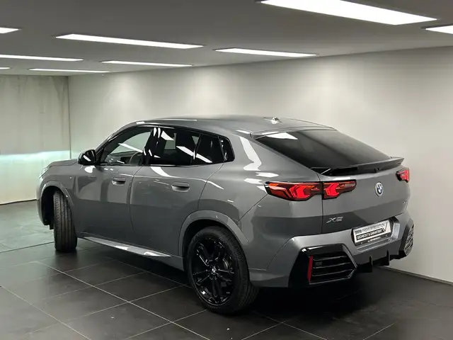 BMW X2 view 3