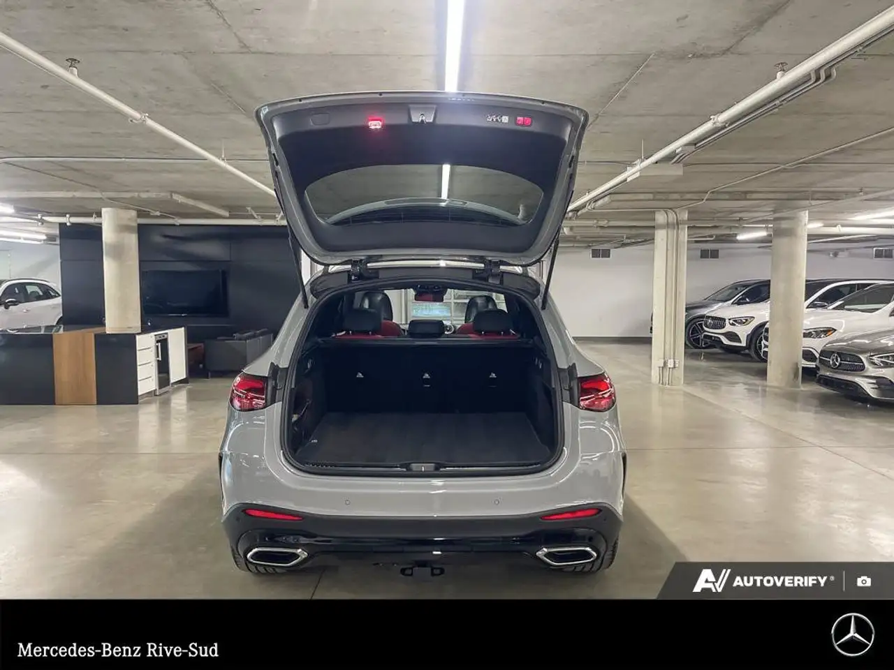 Mercedes-Benz GLC снимка Mercedes-Benz GLC