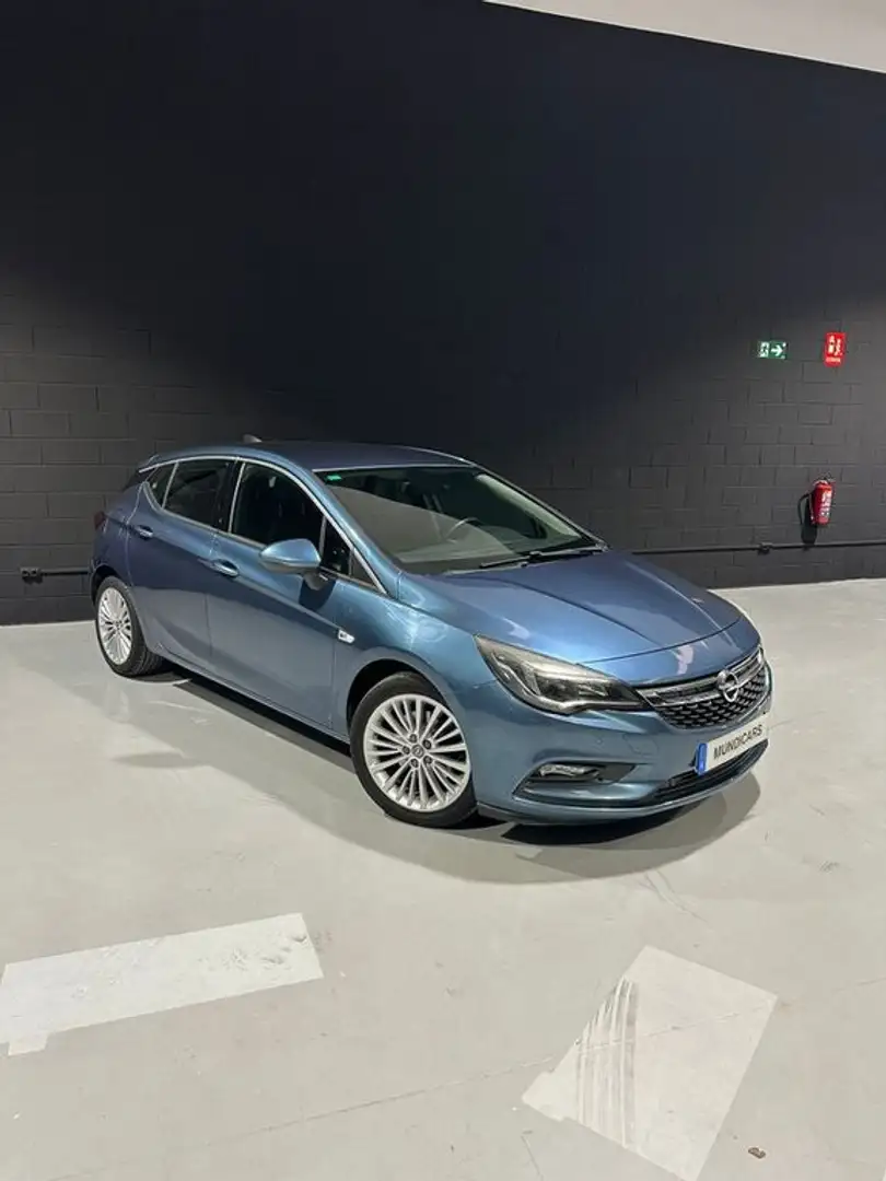 Opel Astra 1.6CDTi S/S Excellence Aut. 136 Bleu - 2
