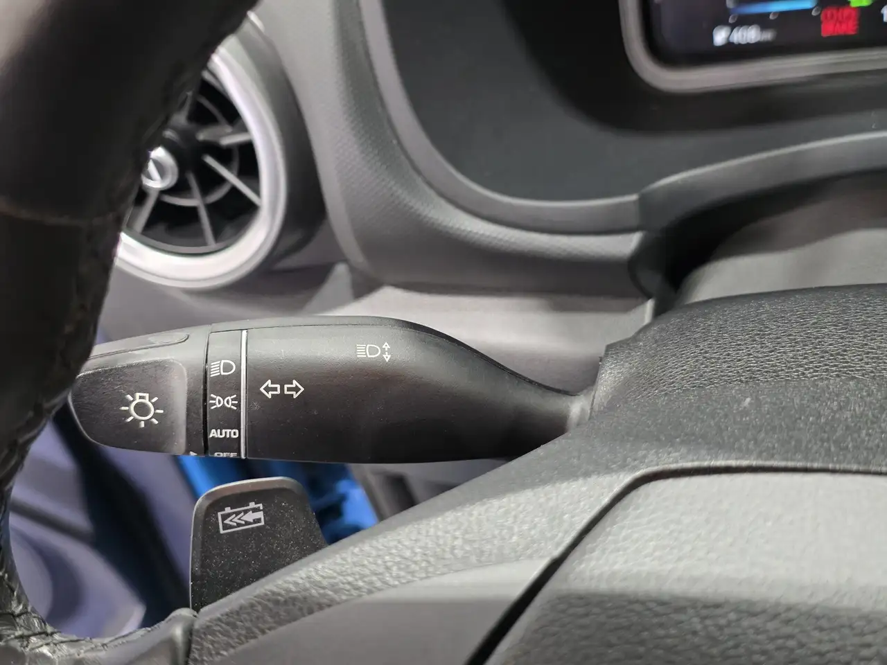 Hyundai KONA photo Hyundai KONA
