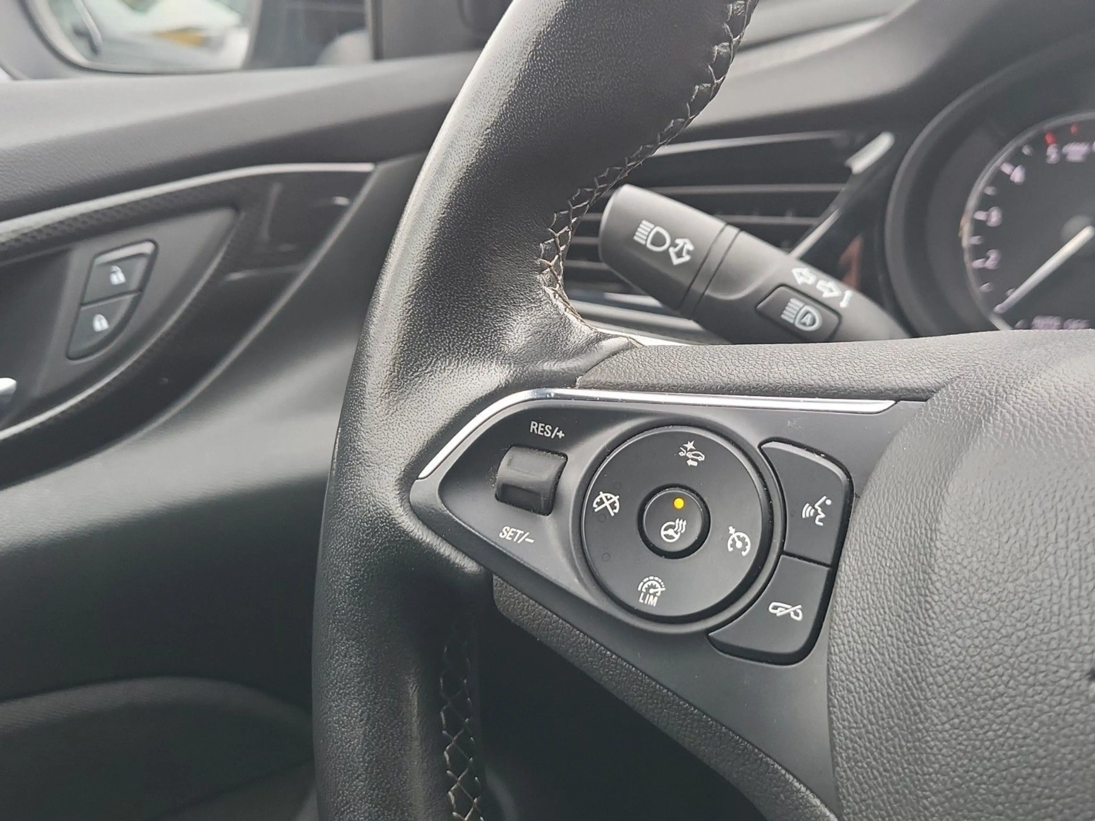 Opel Insignia B ST Premium "Elegance" 1-Hand/Voll-LED — photo 13