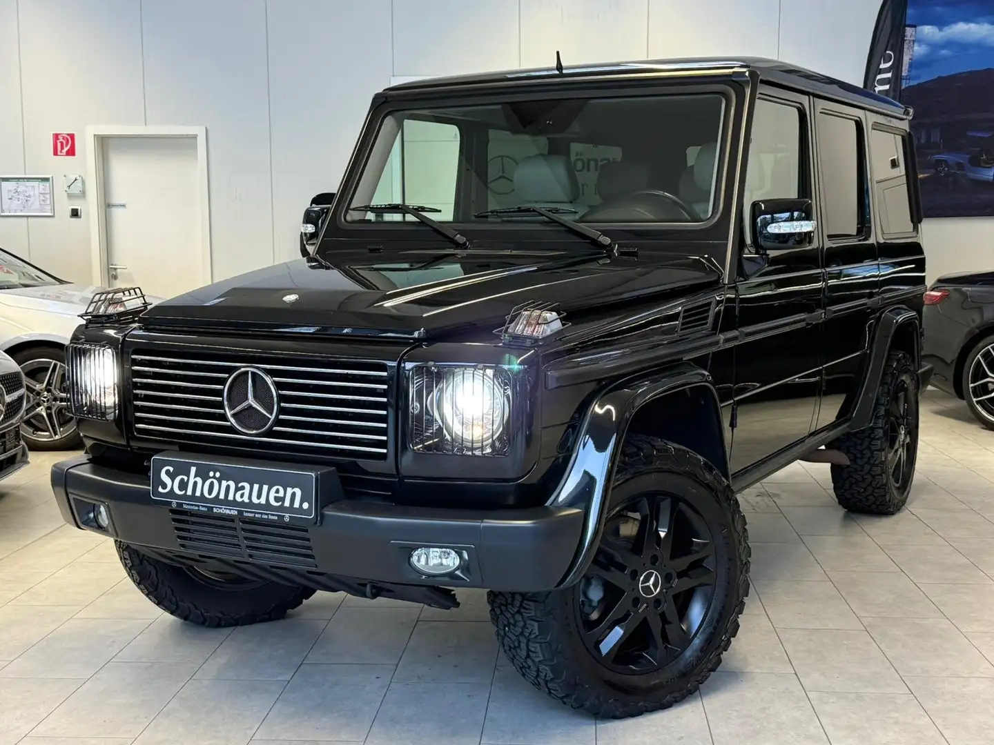 Mercedes-Benz G 320 CDI COMAND+BIXENON+SHD+HARMAN+KAMERA+AHK Schwarz - 1