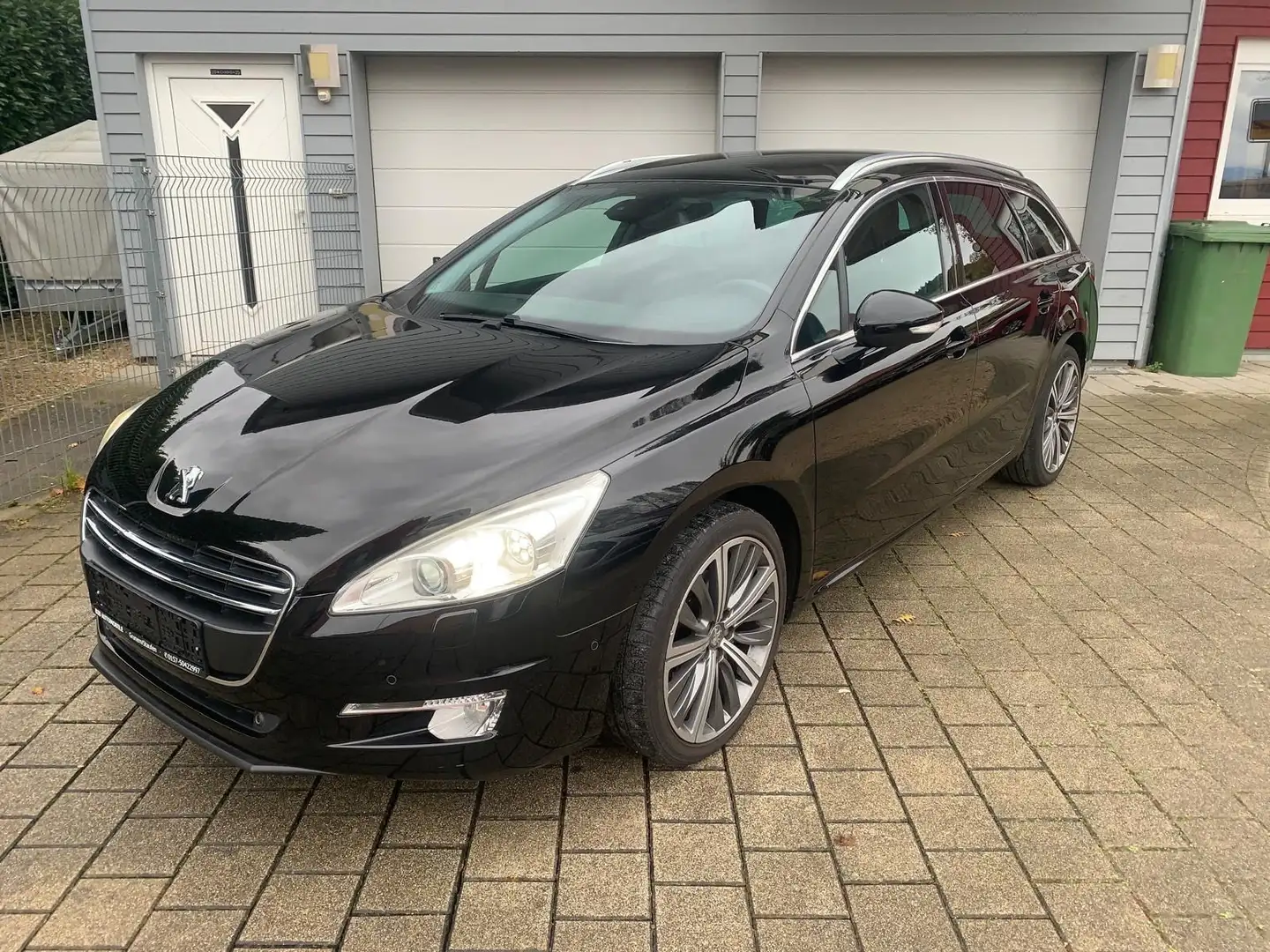 Peugeot 508 SW Active Automatik TOP GEPFLEGT Schwarz - 1