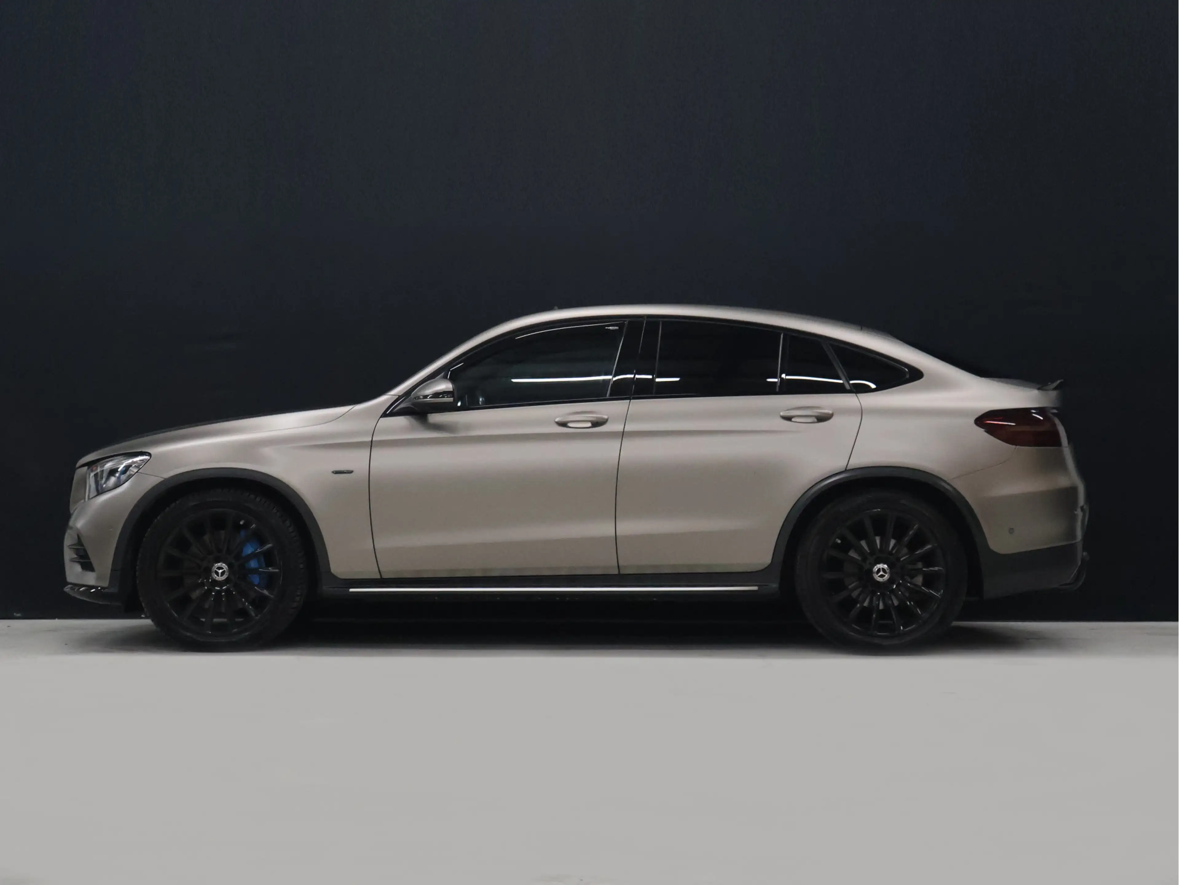 Mercedes-Benz GLC 350 Coupé 350e 4MATIC Edition 1 AMG [PANORAMADAK, TREK — photo 4