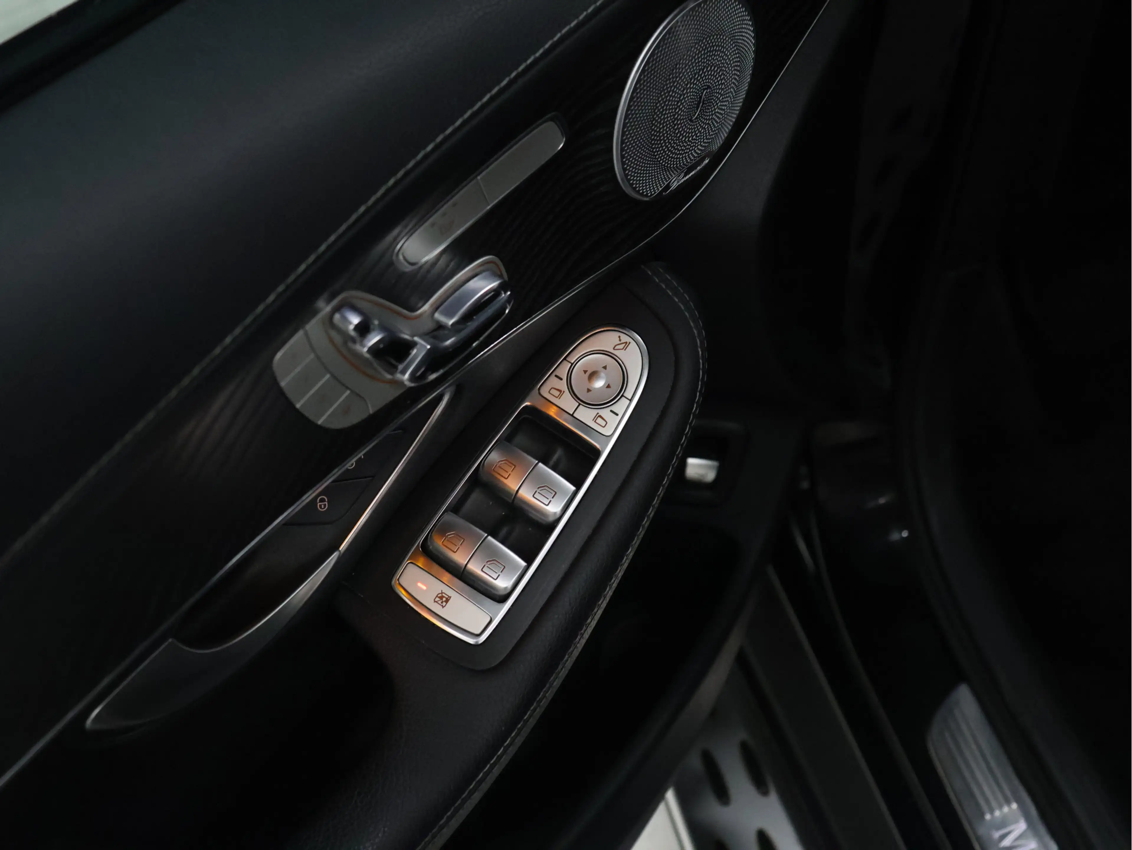 Mercedes-Benz GLC 350 Coupé 350e 4MATIC Edition 1 AMG [PANORAMADAK, TREK — photo 11