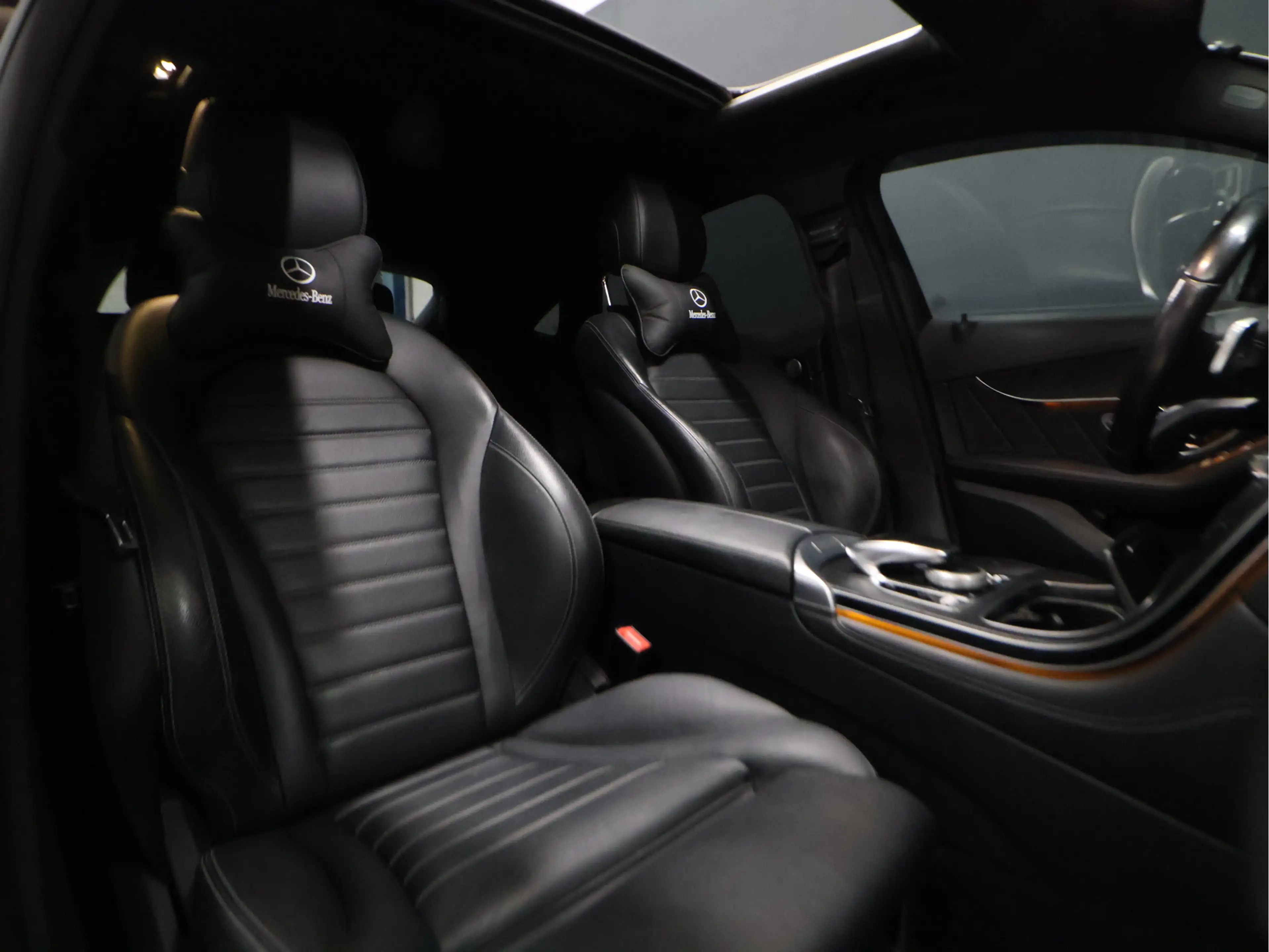 Mercedes-Benz GLC 350 Coupé 350e 4MATIC Edition 1 AMG [PANORAMADAK, TREK — photo 6