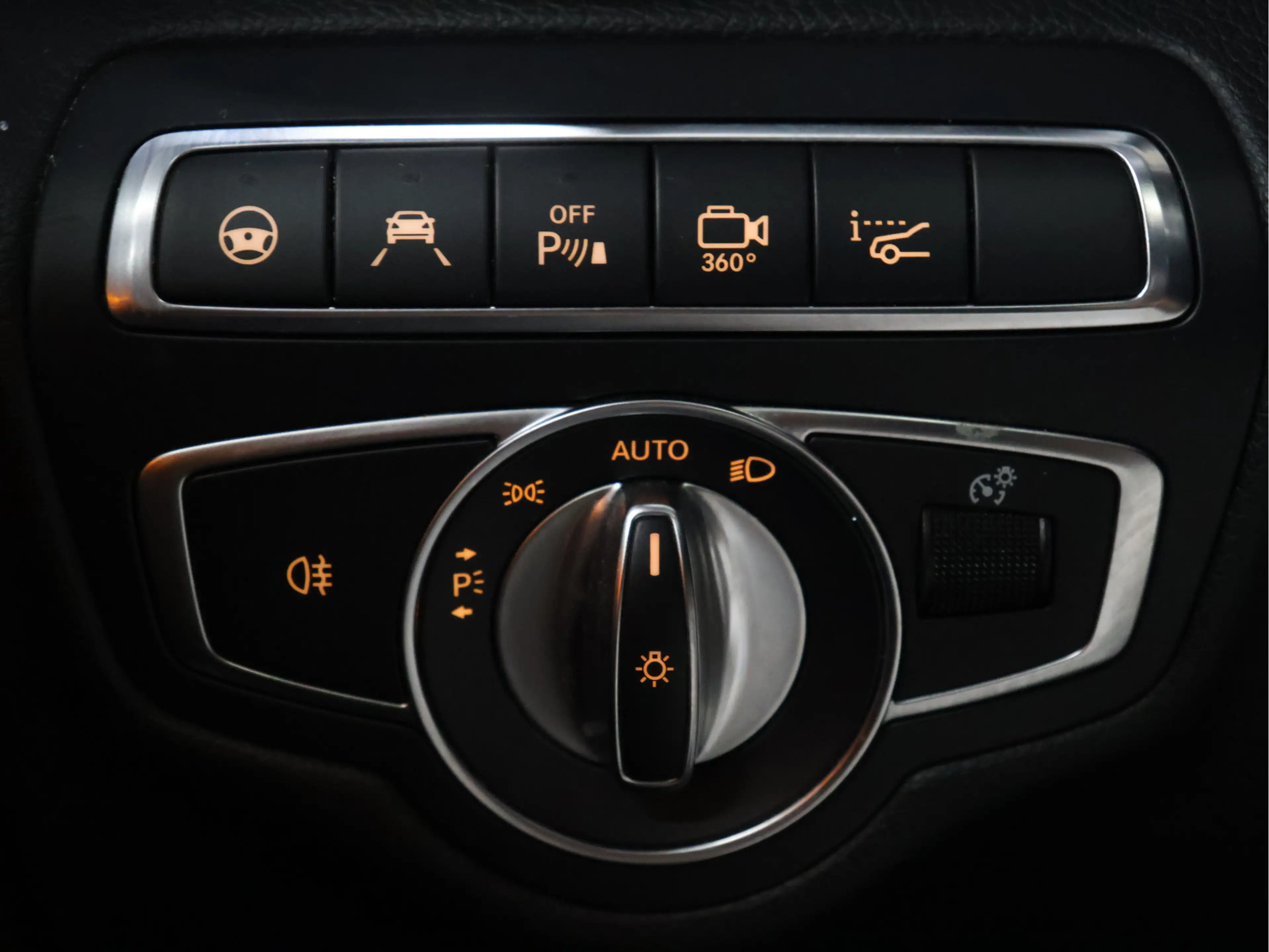 Mercedes-Benz GLC 350 Coupé 350e 4MATIC Edition 1 AMG [PANORAMADAK, TREK — photo 17