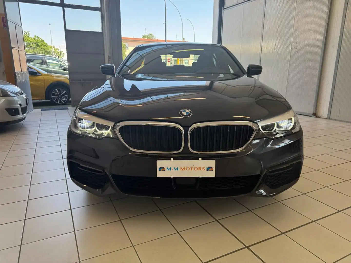 BMW 530 530e  Msport    UNICO PROPRIETARIO Grigio - 2
