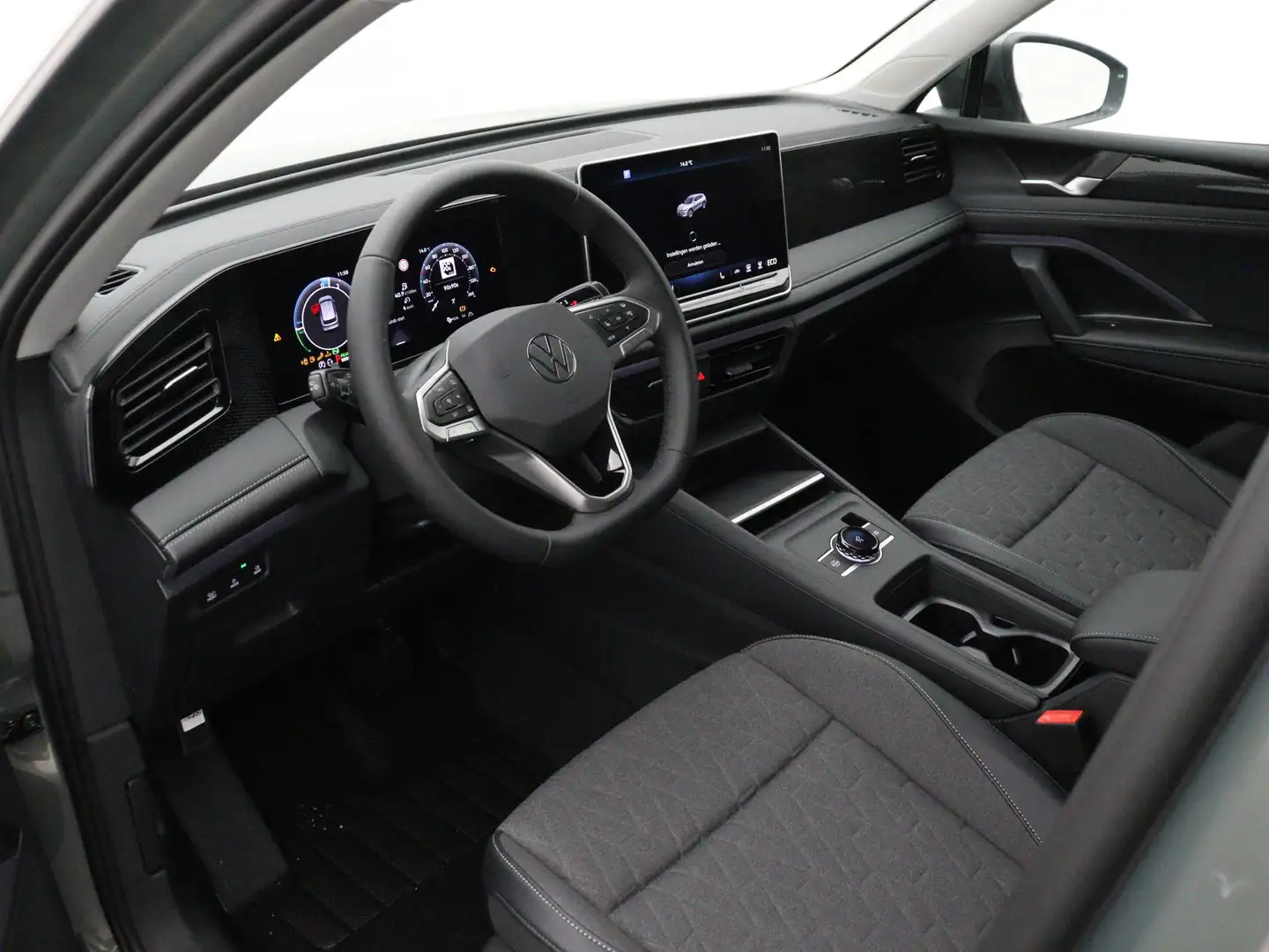 Volkswagen Tiguan Life Edition 1.5 eHybrid 150 kW / 204 PK Groen - 2