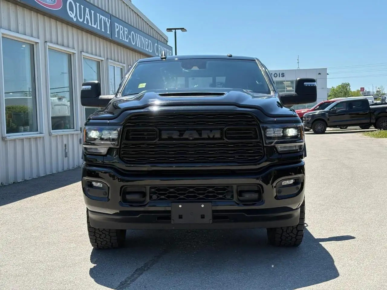 RAM 2500 снимка RAM 2500
