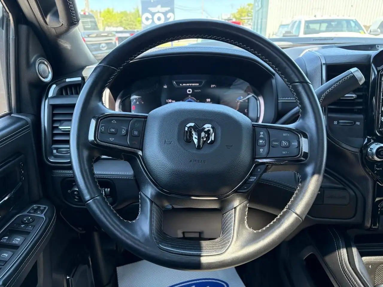 RAM 2500 снимка RAM 2500