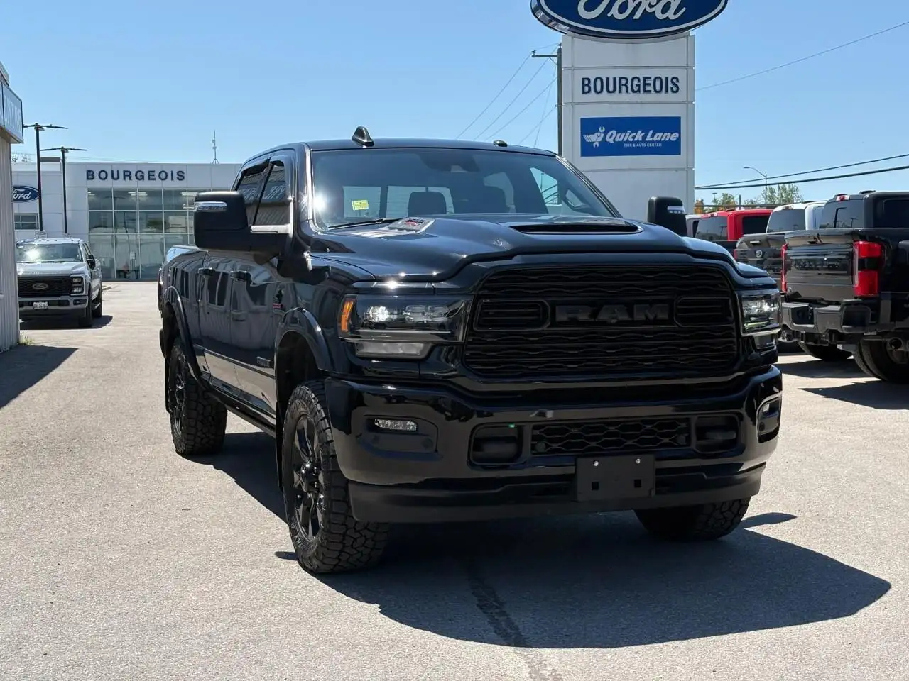 RAM 2500 снимка RAM 2500