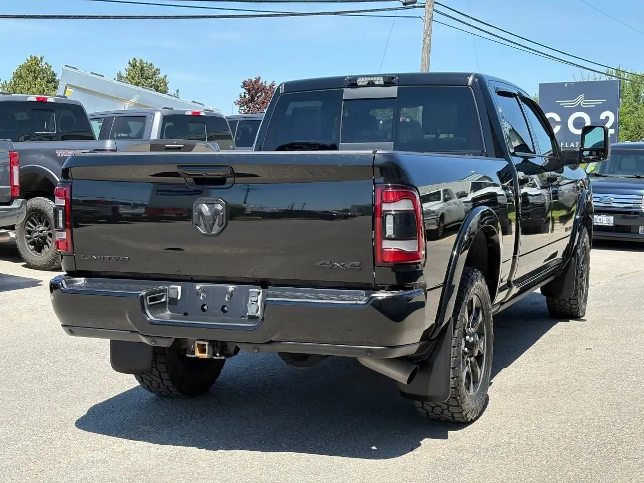 RAM 2500 снимка RAM 2500