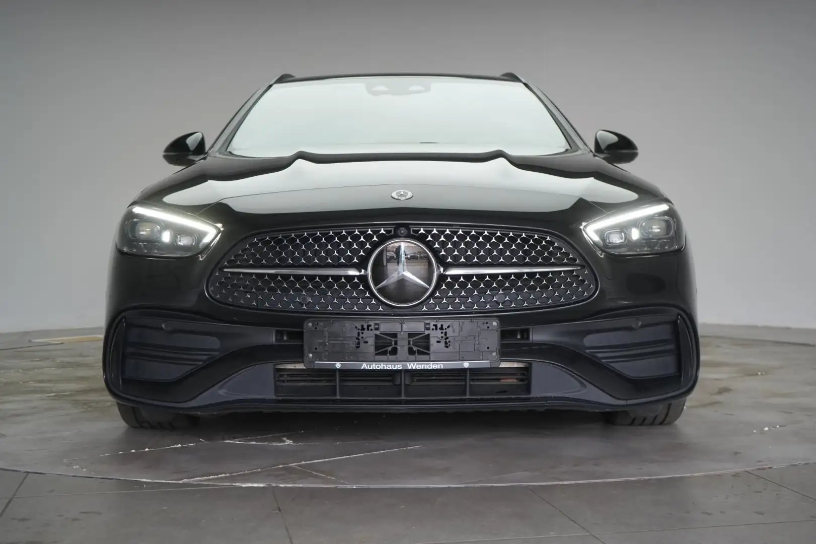 Mercedes-Benz C 220 d T 9G-Tronic AMG Leder/Distronic/Kamera/B Grau - 2