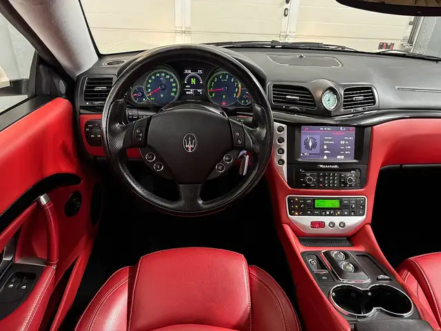 Maserati GranTurismo Gran Turismo S Ansicht 18