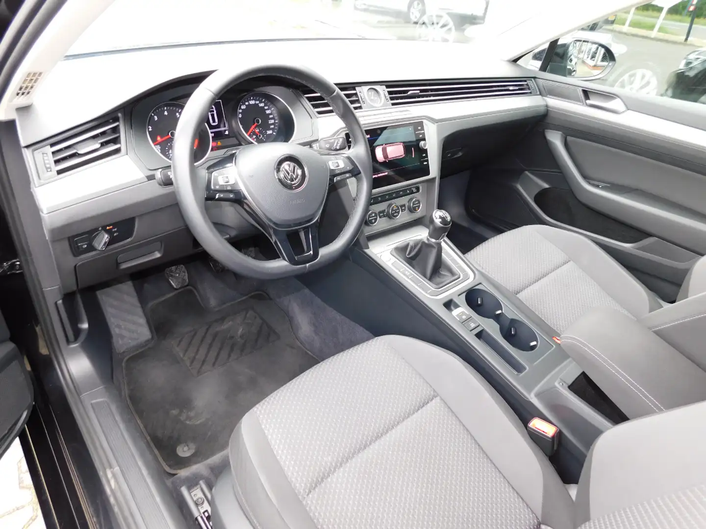 Volkswagen Passat Variant 1.4 TSI 125PK!! All-in Prijs! Zwart - 2