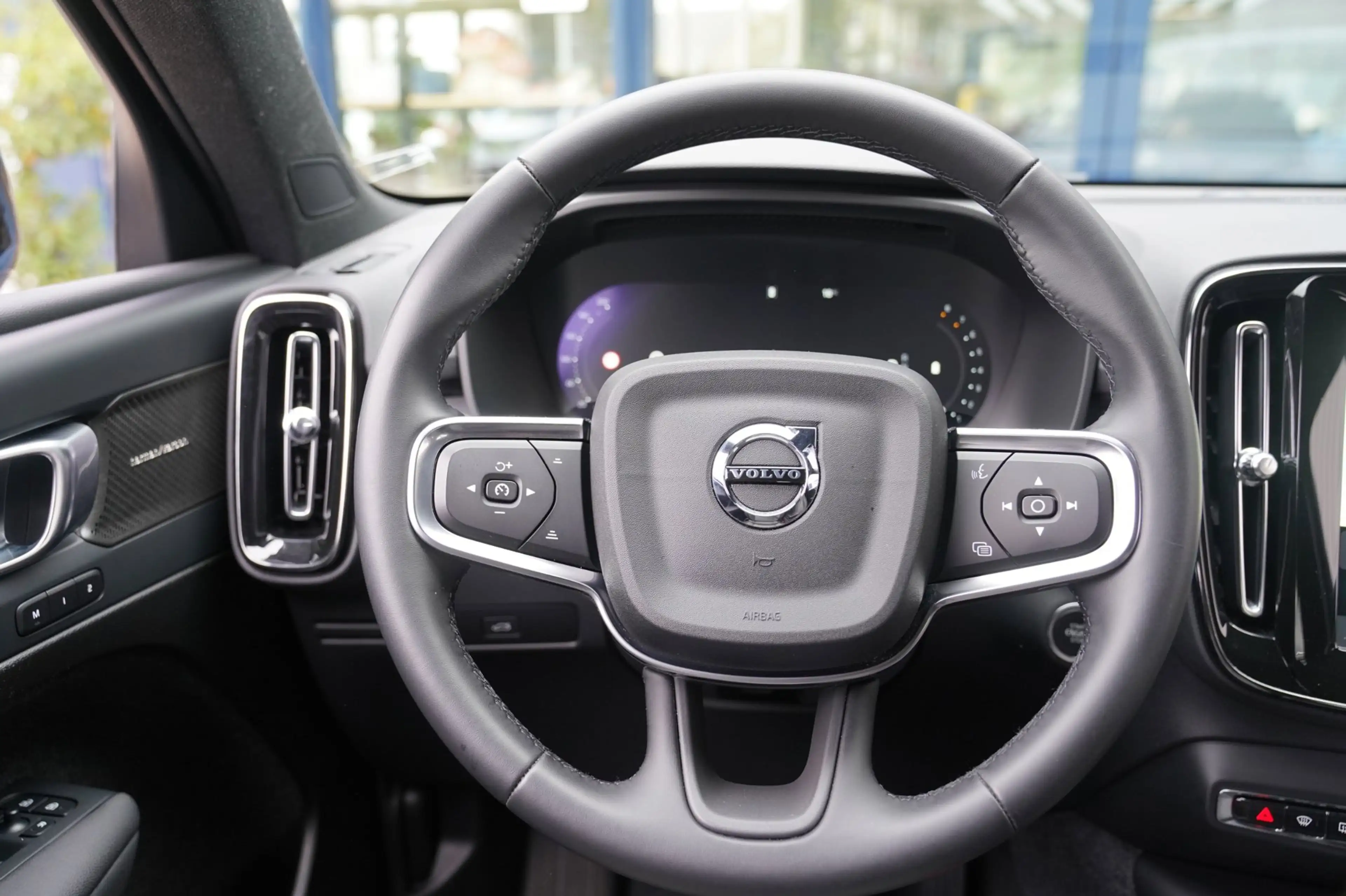 Volvo XC40 2.0 B4 Plus Dark|Prijs rijklaar incl 12 mnd garant — photo 26