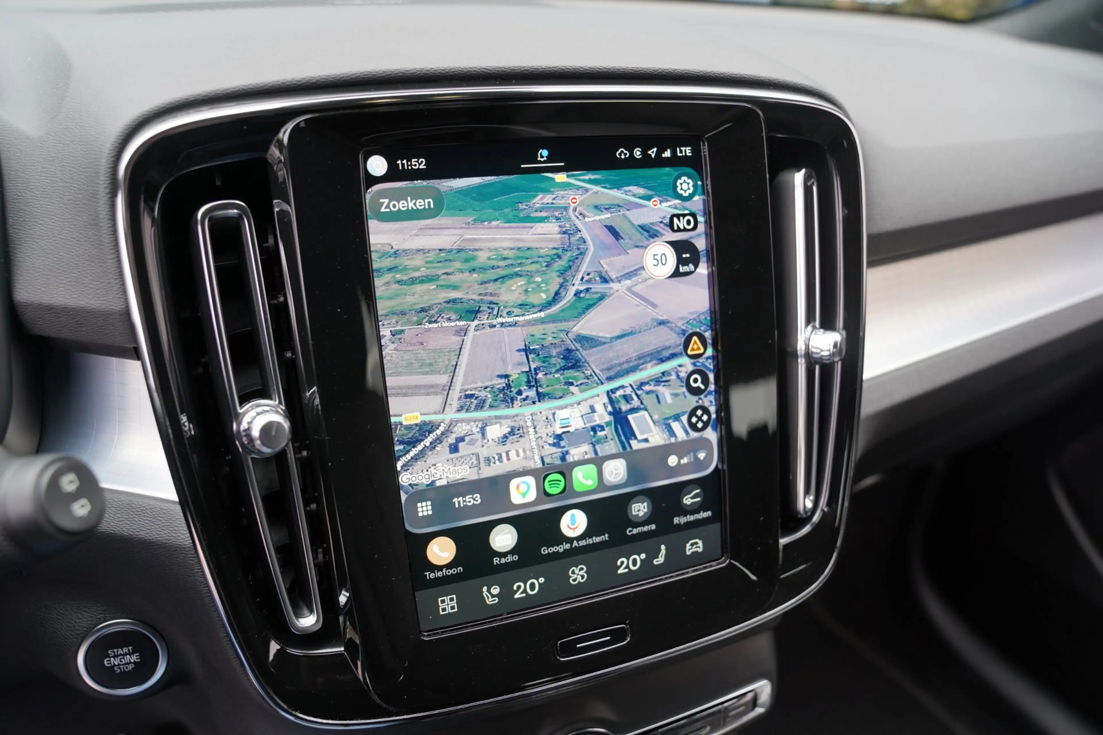 Volvo XC40 2.0 B4 Plus Dark|Prijs rijklaar incl 12 mnd garant — photo 34