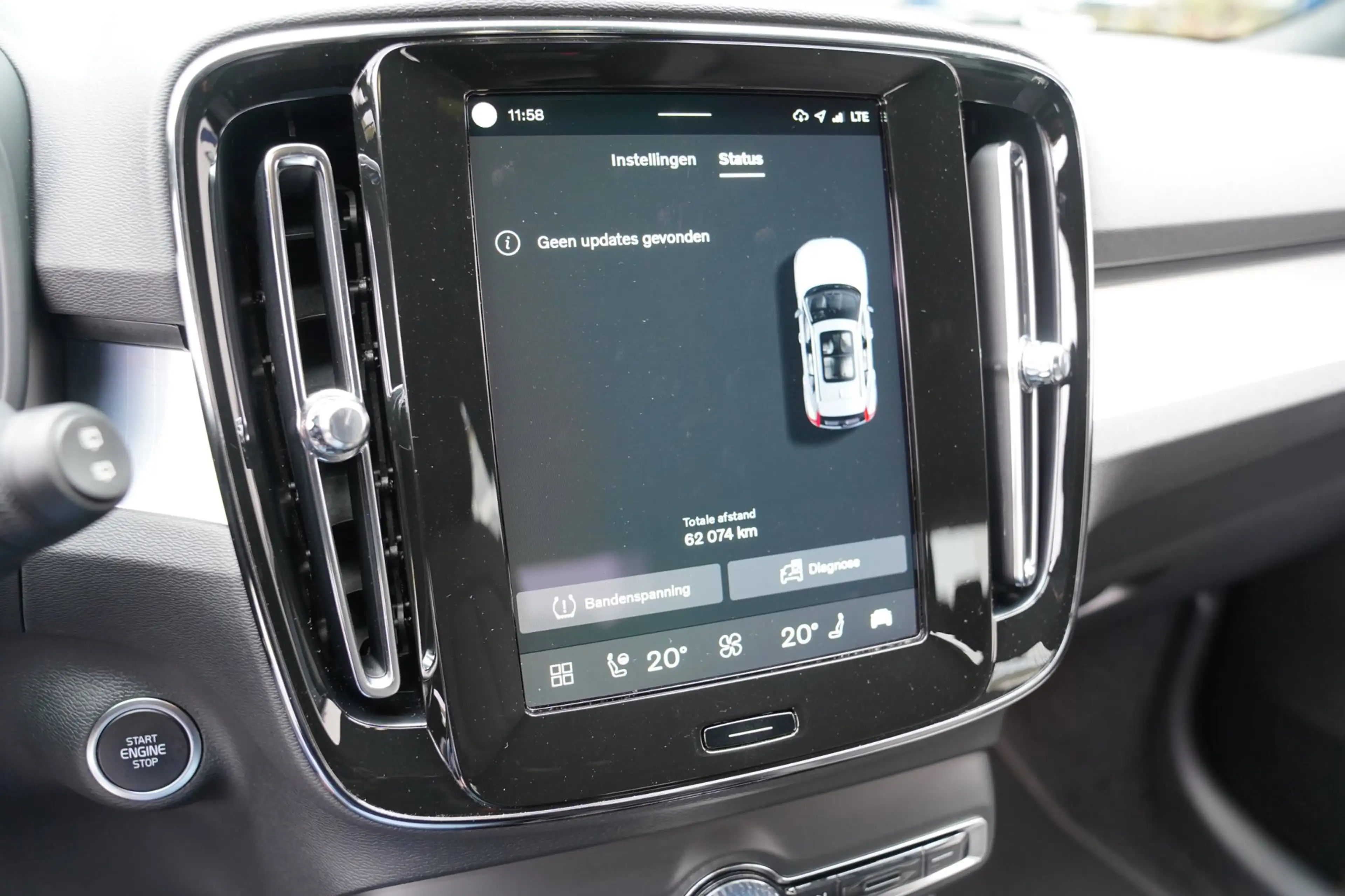 Volvo XC40 2.0 B4 Plus Dark|Prijs rijklaar incl 12 mnd garant — photo 42