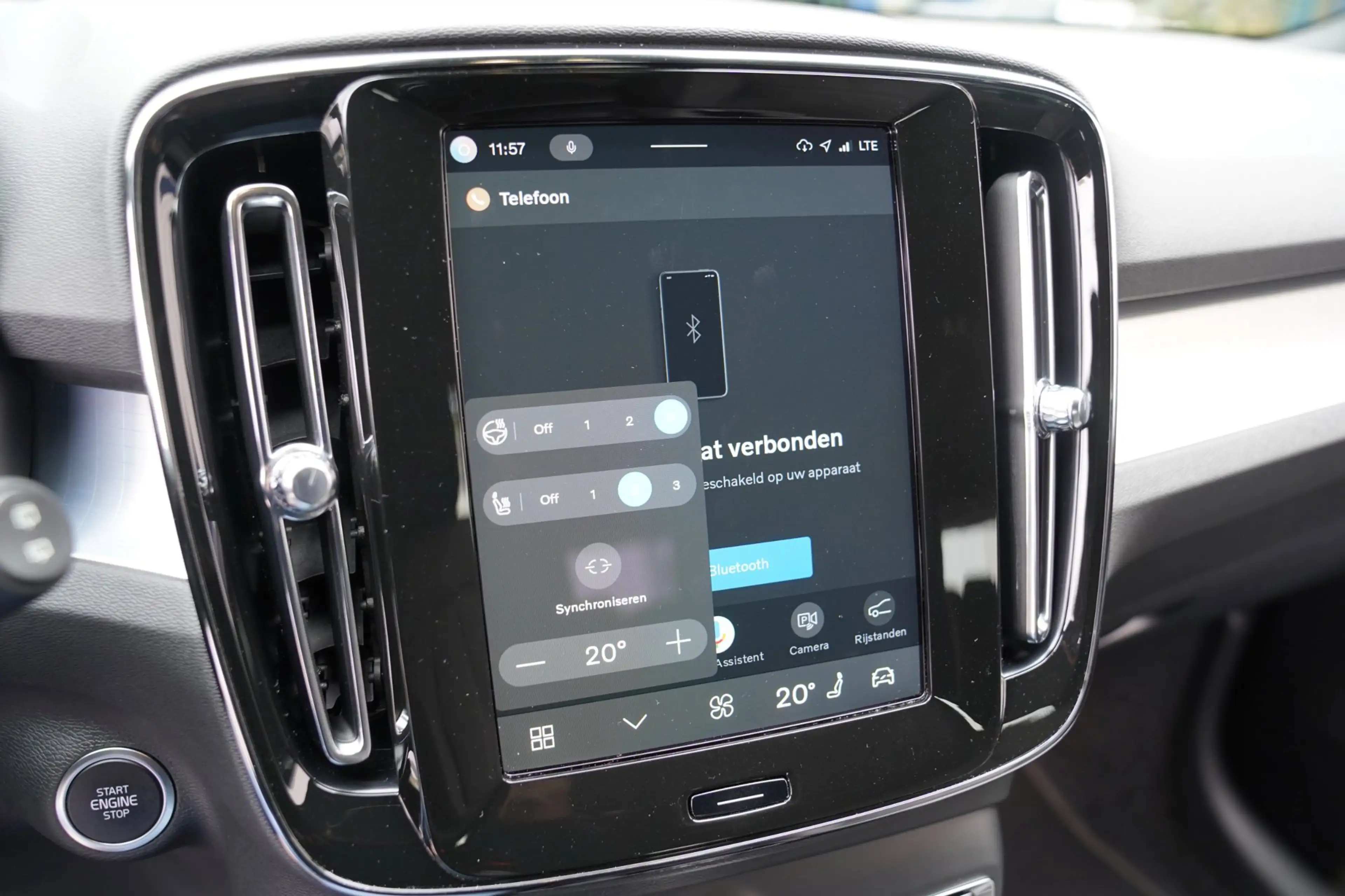 Volvo XC40 2.0 B4 Plus Dark|Prijs rijklaar incl 12 mnd garant — photo 40