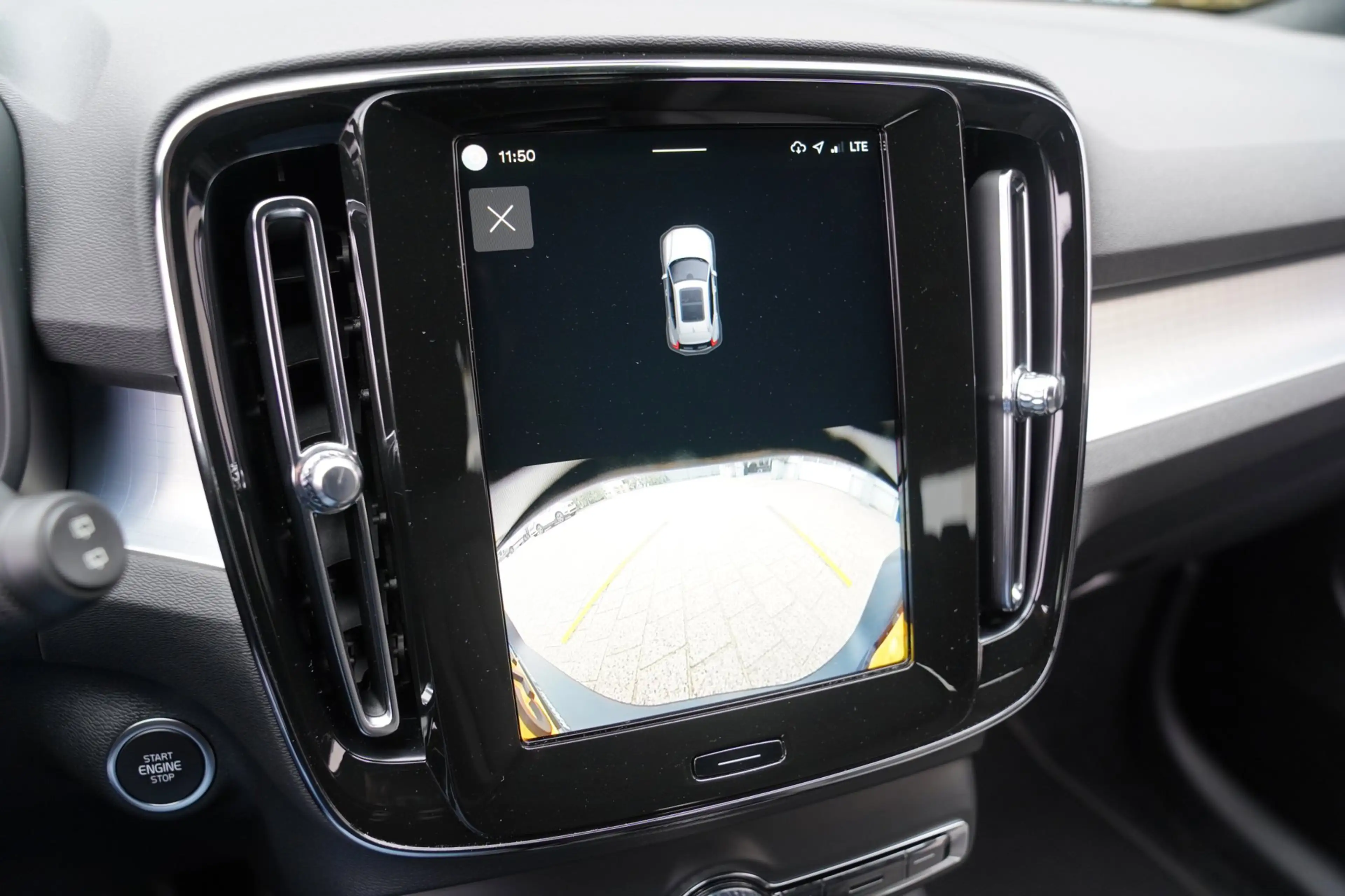 Volvo XC40 2.0 B4 Plus Dark|Prijs rijklaar incl 12 mnd garant — photo 31
