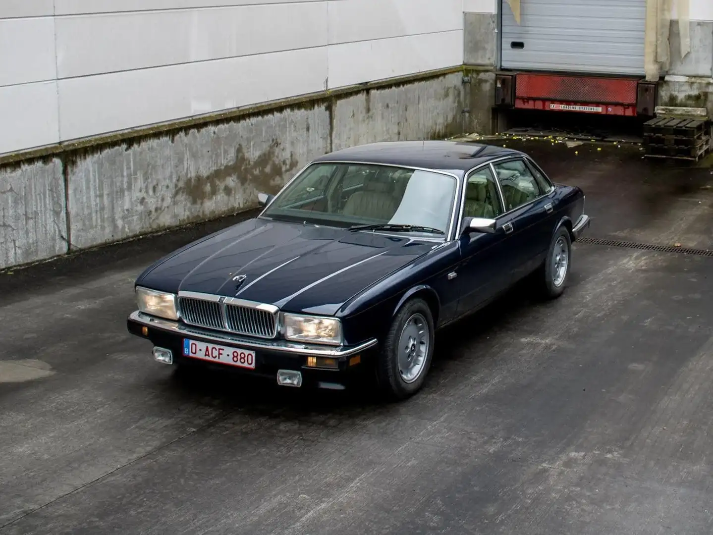 Jaguar XJ40 4.0l Blauw - 2