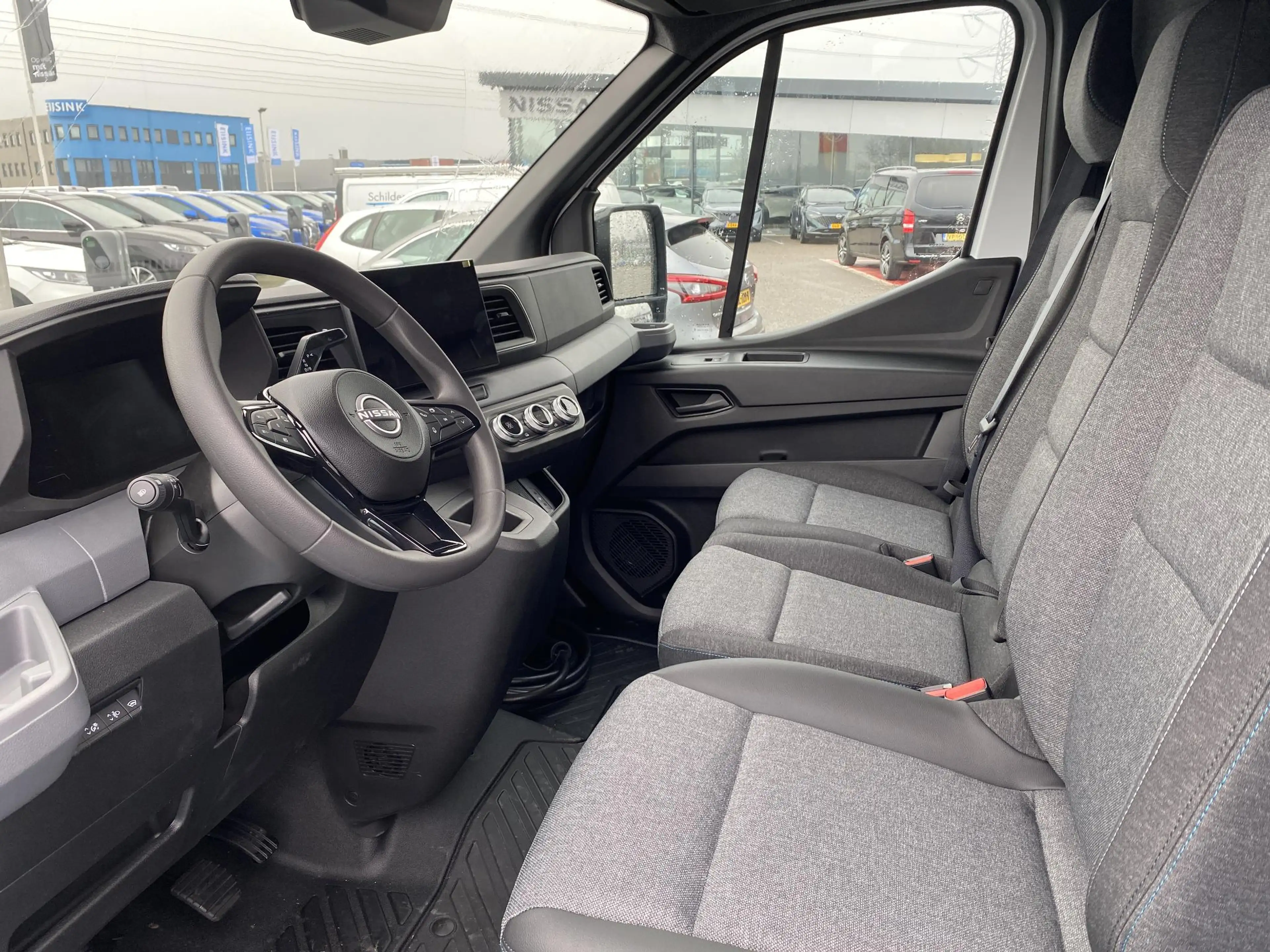 Nissan Interstar Interstar-e L2H2 Limited 87 kWh | Trekhaak | Parke — photo 6