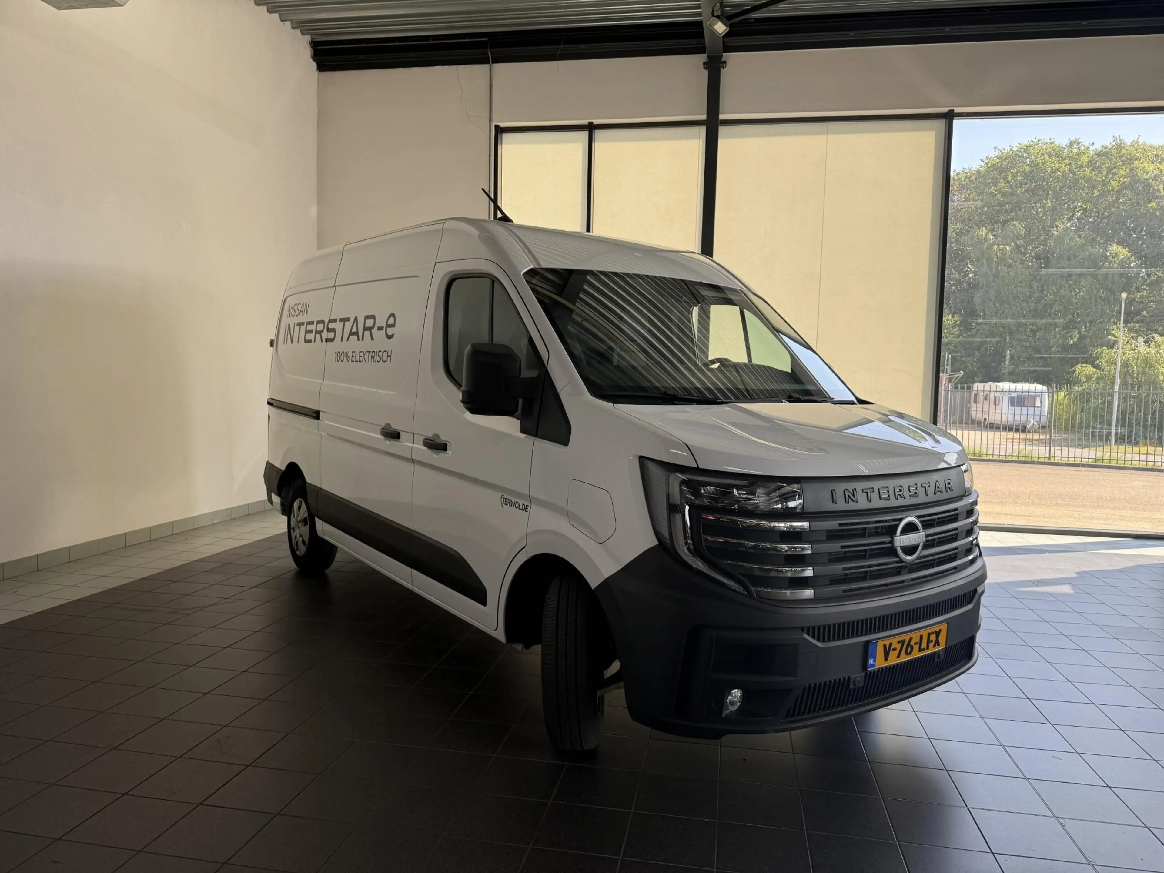 Nissan Interstar Interstar-e L2H2 Limited 87 kWh | Trekhaak | Parke — photo 3