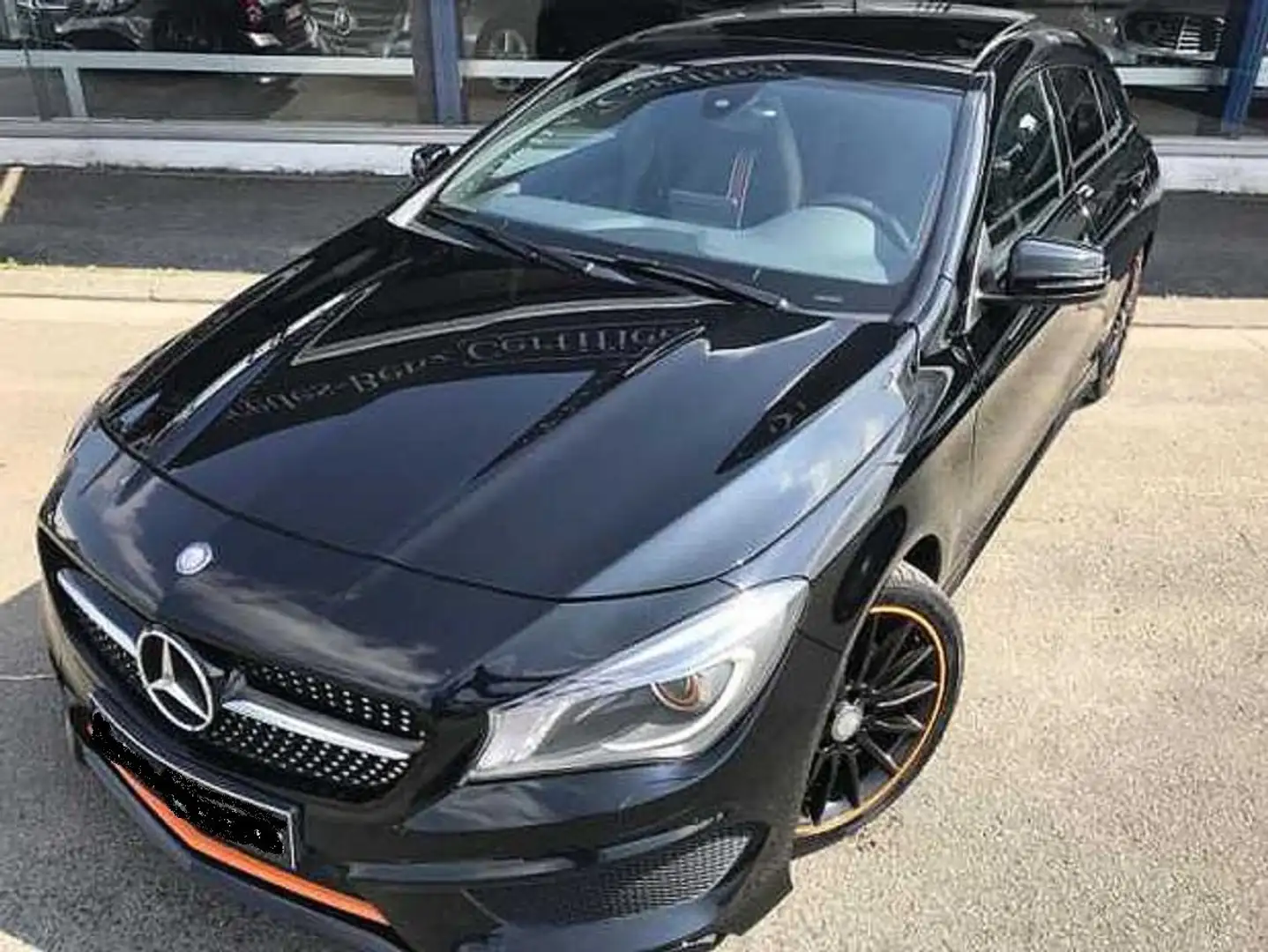 Mercedes-Benz CLA 220 150855 km//CLA Shooting Brake 220 d auto Noir - 2
