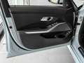 BMW 320 i M Sportpaket * Glasdach * Lenkradheizung * Rückf Grau - thumbnail 16