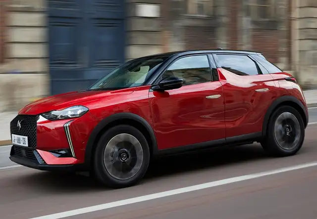 DS Automobiles DS 3 Crossback BlueHDi Performance Line 110