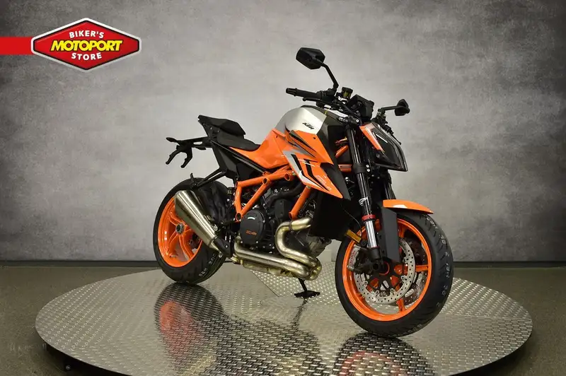 KTM 1290 Super Duke R - foto 3