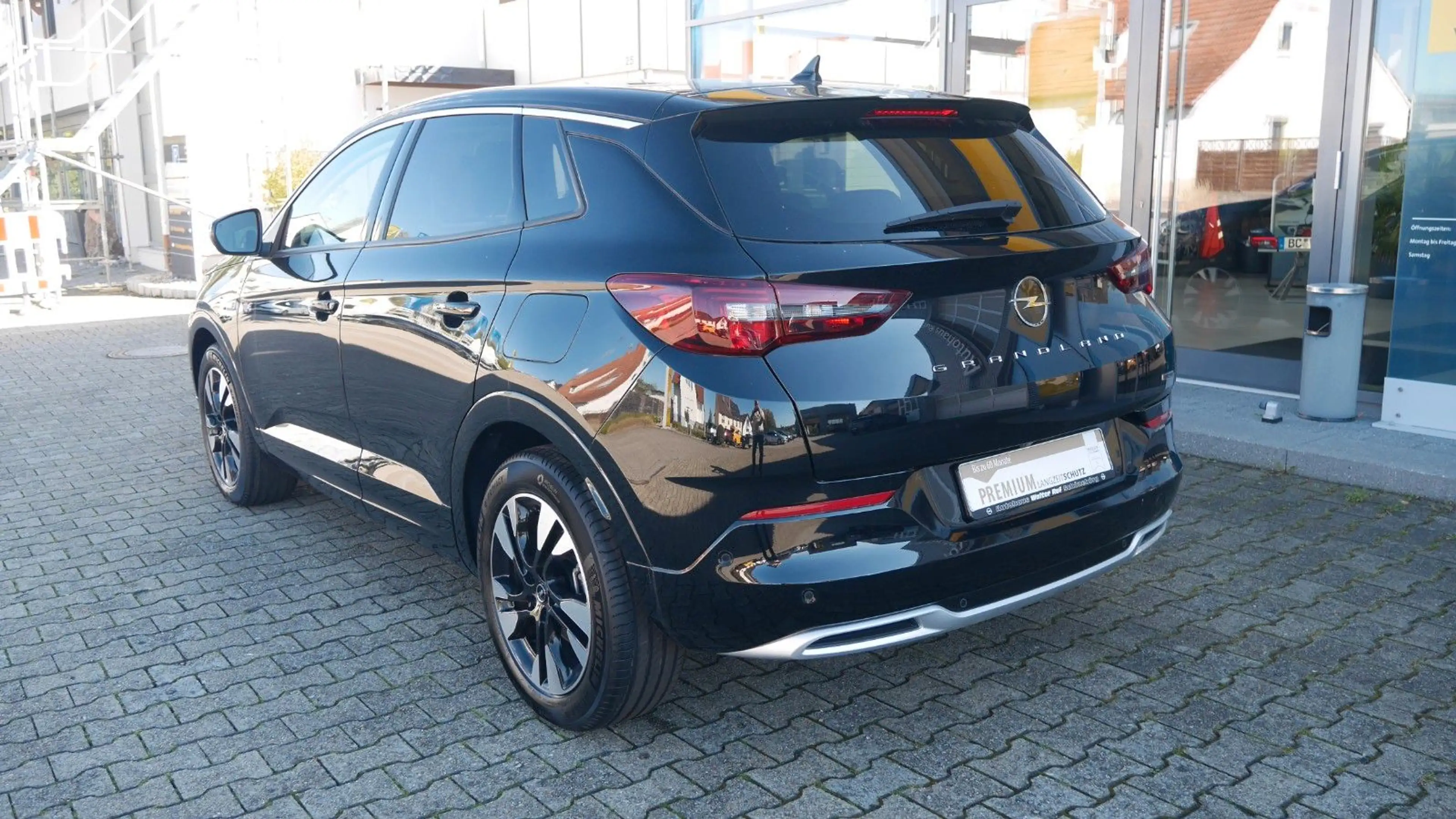 Opel Grandland X Grandland  Plug-in-Hybrid Technologie Paket — photo 2