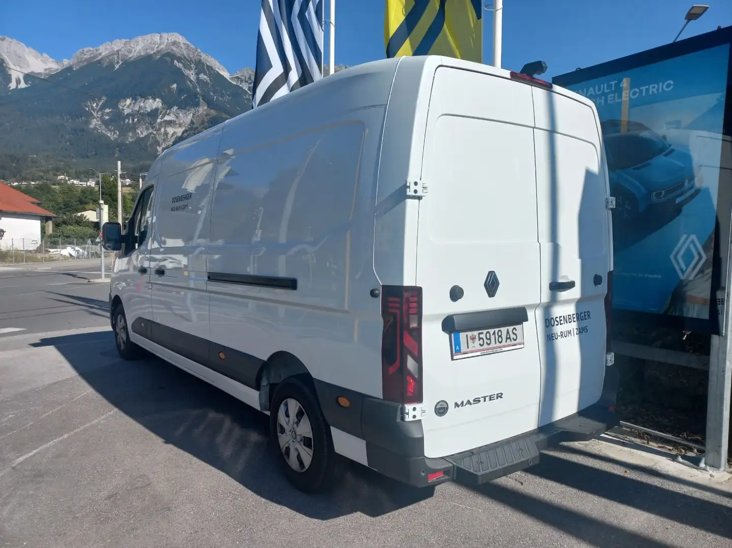 Renault MASTER Kastenwagen L3H2 3,5t Blue dCi 150 Euro6eb Weiß - 2