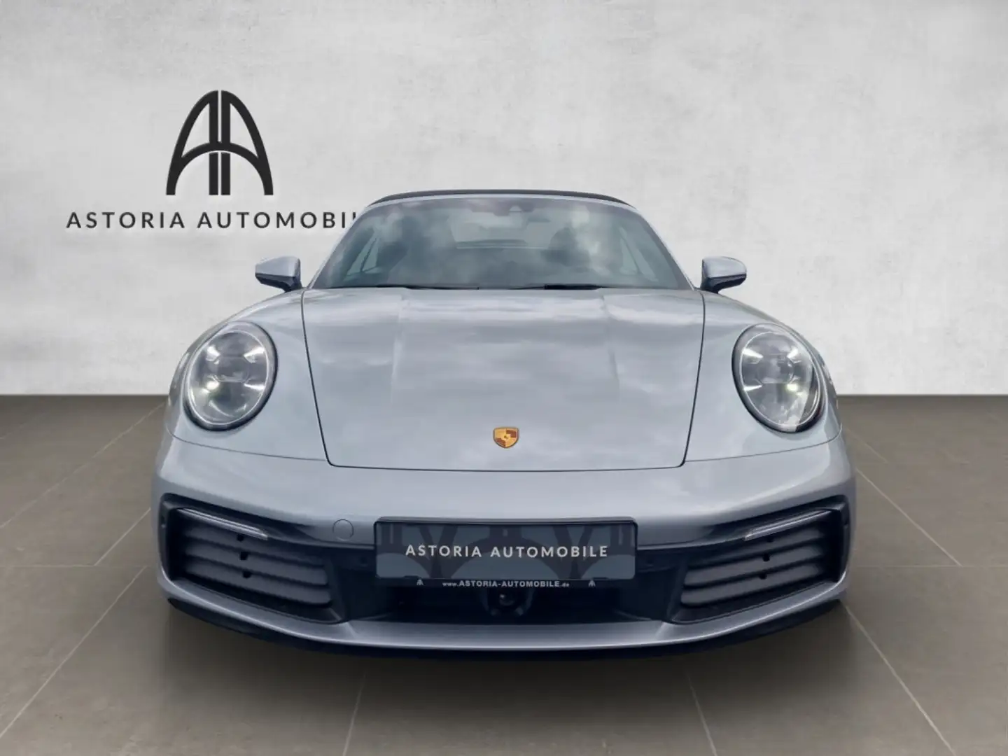 Porsche 992 S Cabrio Approved Lift Matrix 360 SAGA Silber - 2