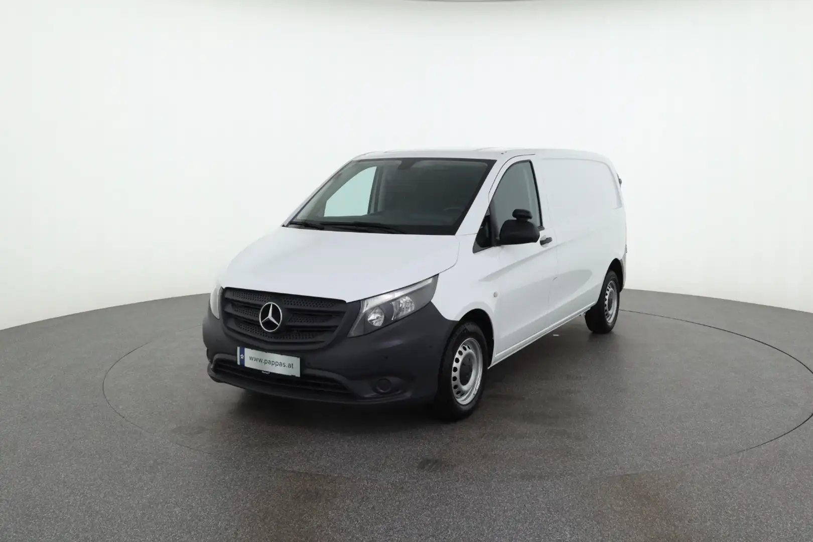 Mercedes-Benz Vito 111 CDI Kasten Kompakt Navi Cam PTS Blanc - 1