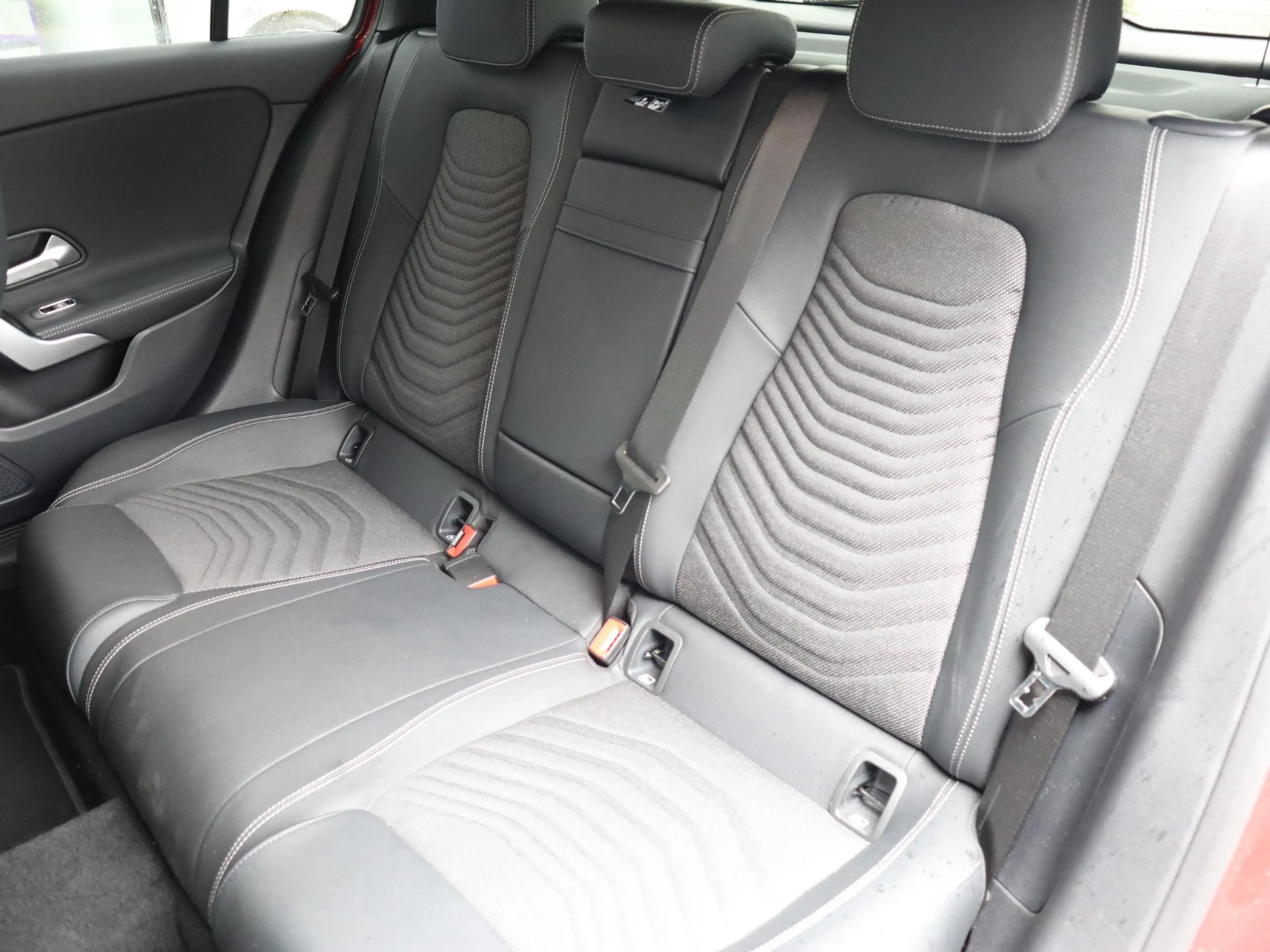 Mercedes-Benz A 250 e Star Edition Luxury Line l Trekhaak l Keyless l — photo 11
