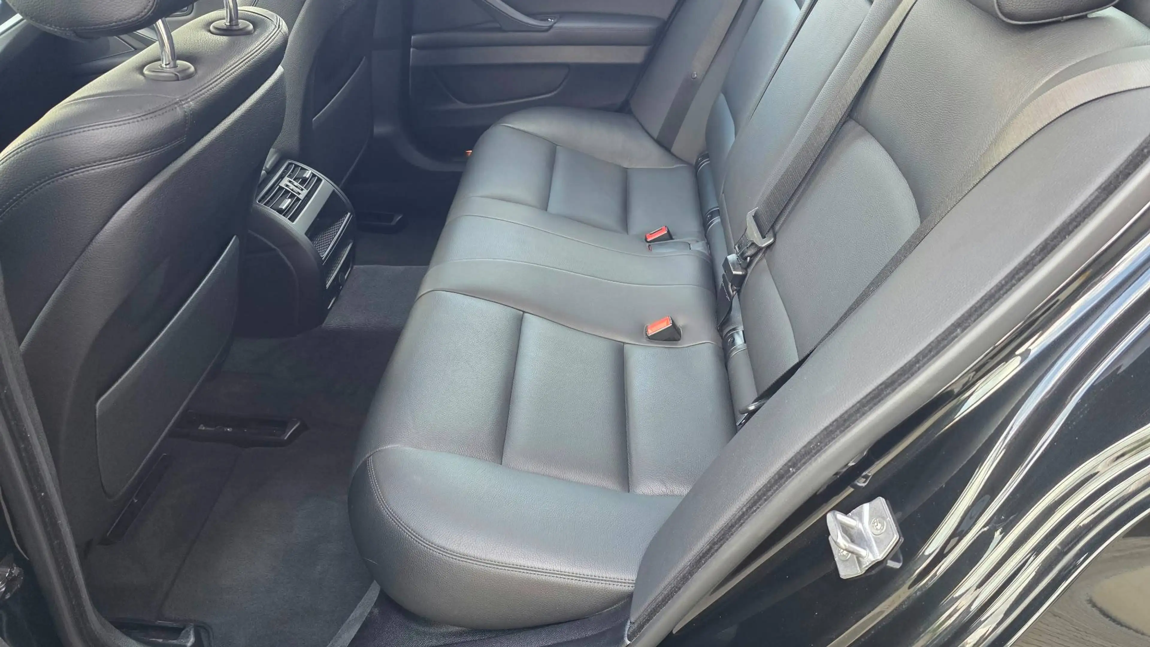BMW 518 518 dA — photo 14