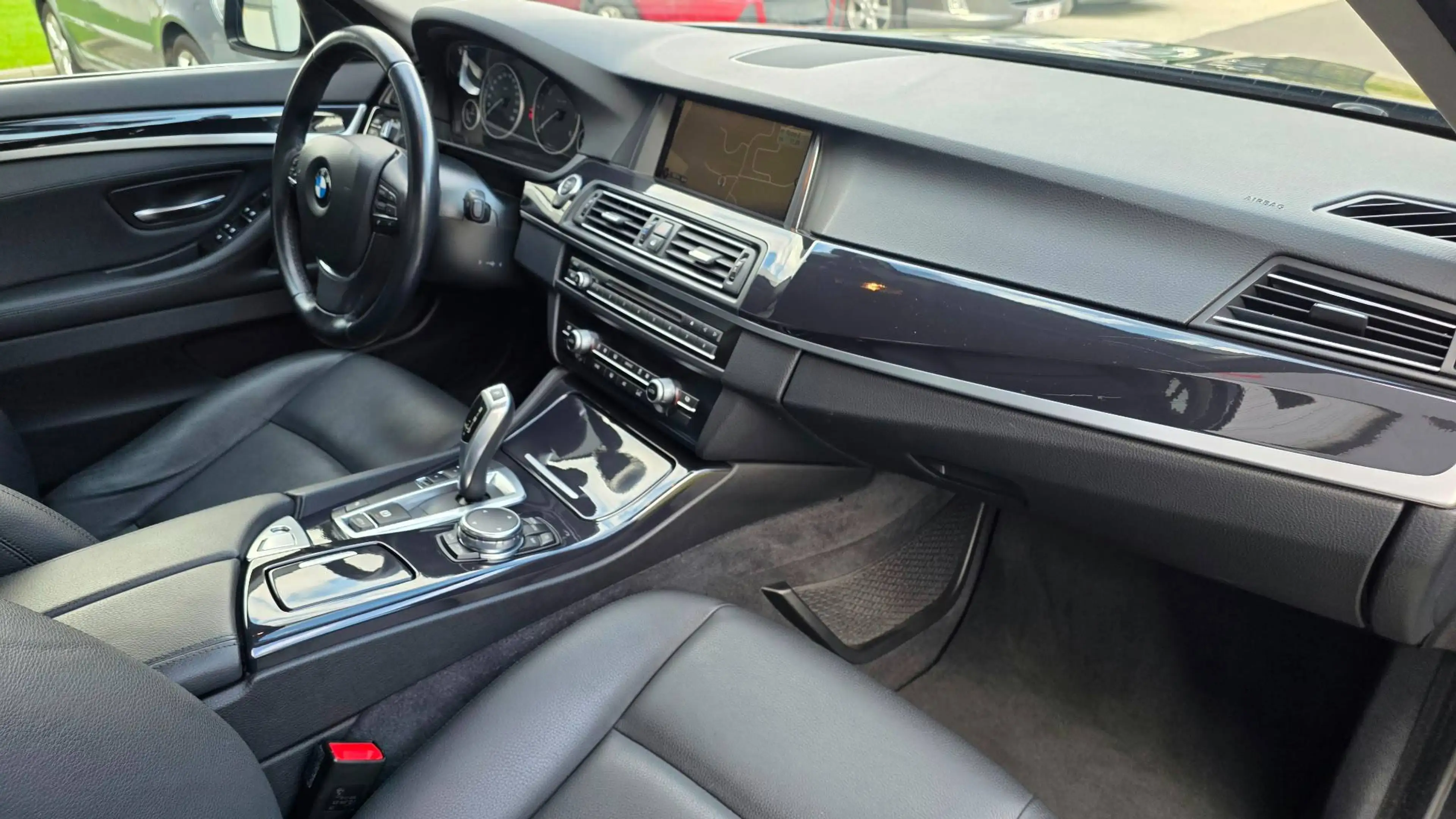 BMW 518 518 dA — photo 11