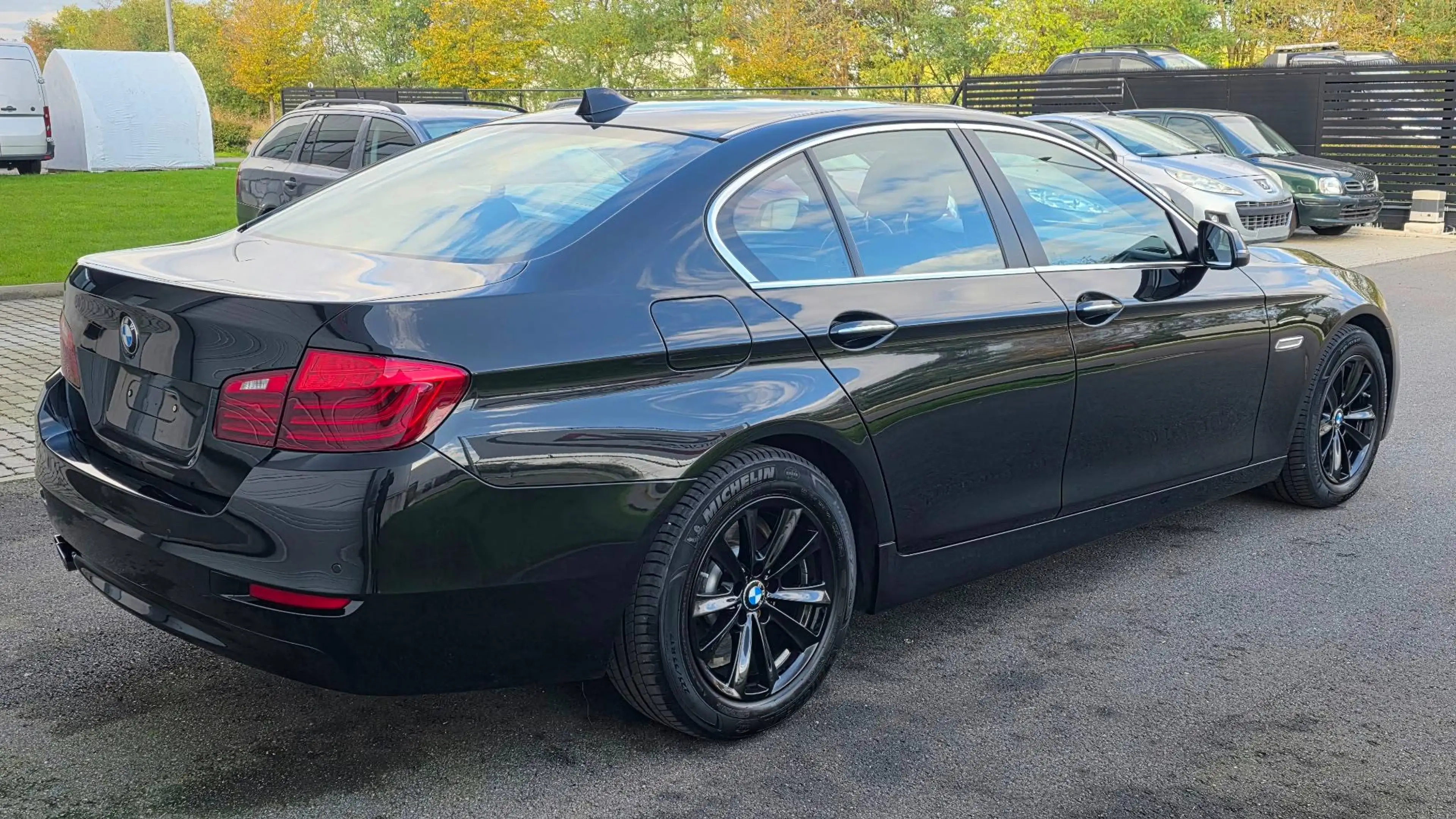 BMW 518 518 dA — photo 3
