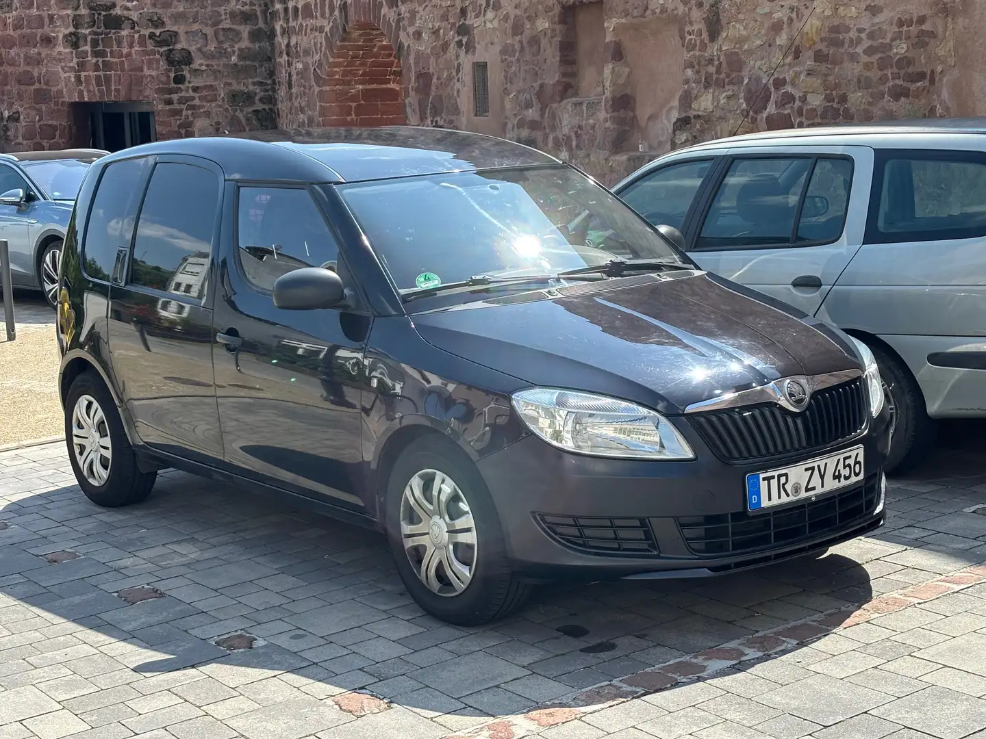 Skoda Praktik Praktik 1.2 TDI Schwarz - 2