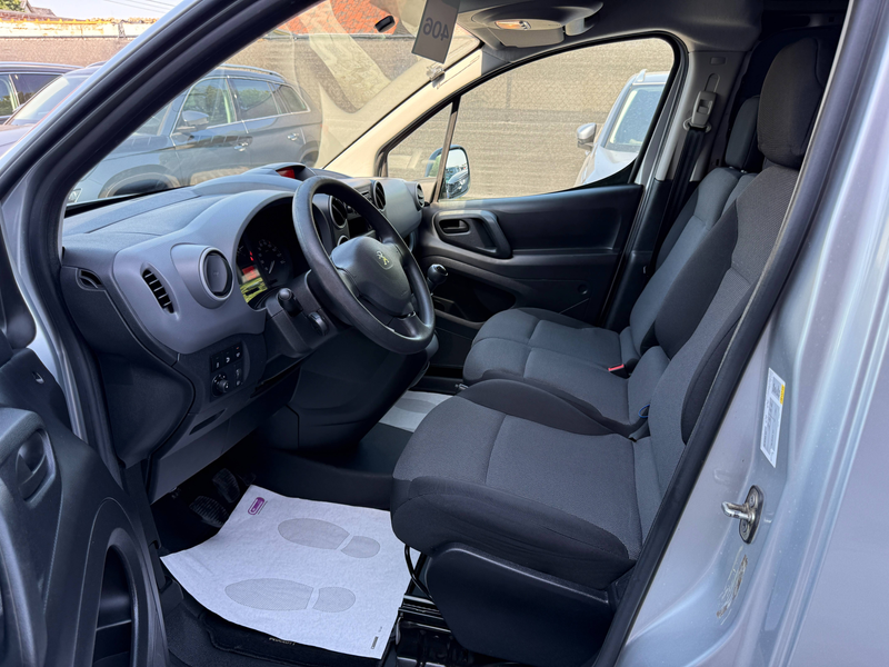 Peugeot Partner 1.6 BLUEHDI 3 ZIT PARKEERSENSOREN BLUETOOTH AIRCO CARPASS — photo 11