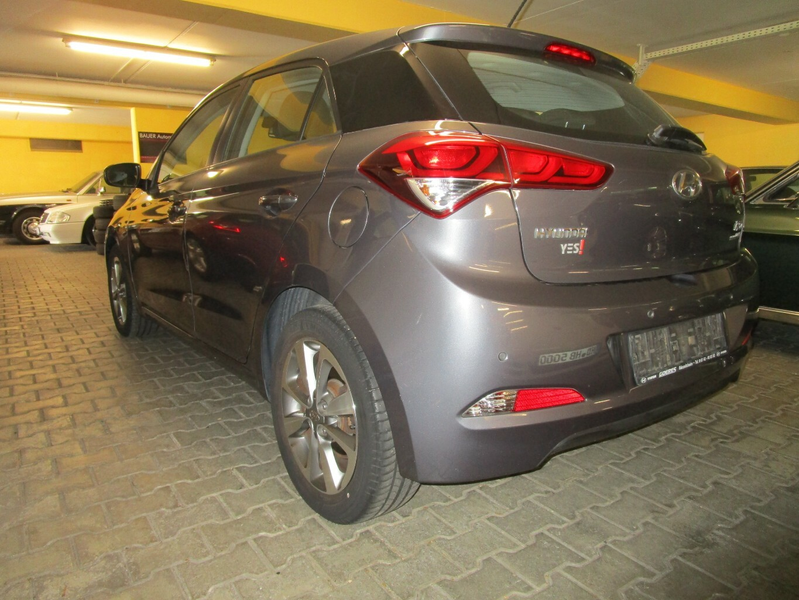 Hyundai i20 YES! — photo 5